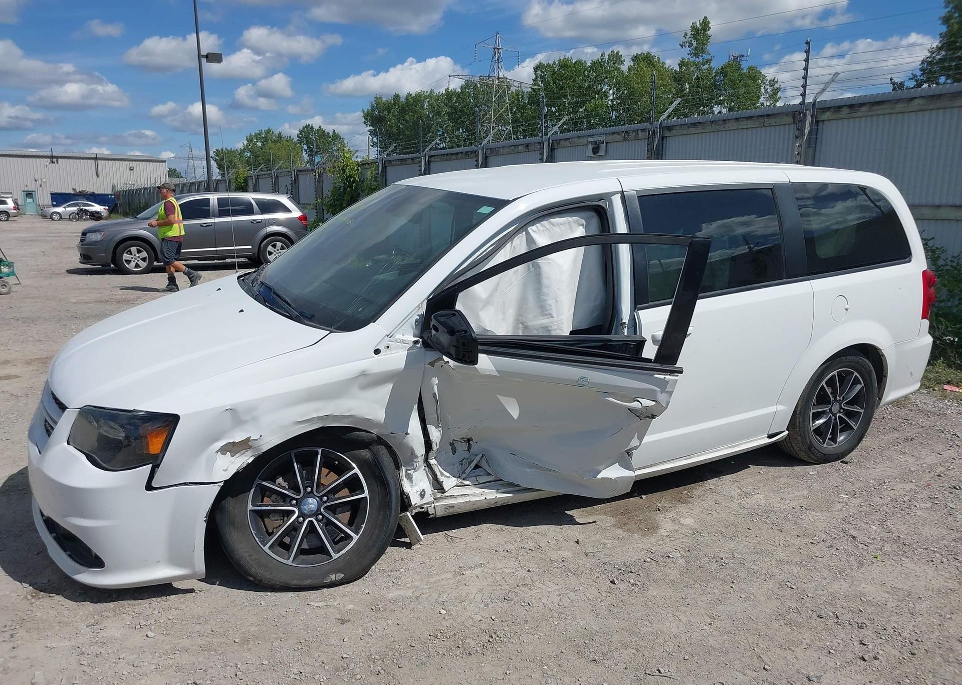 2019 DODGE GRAND CARAVAN GT