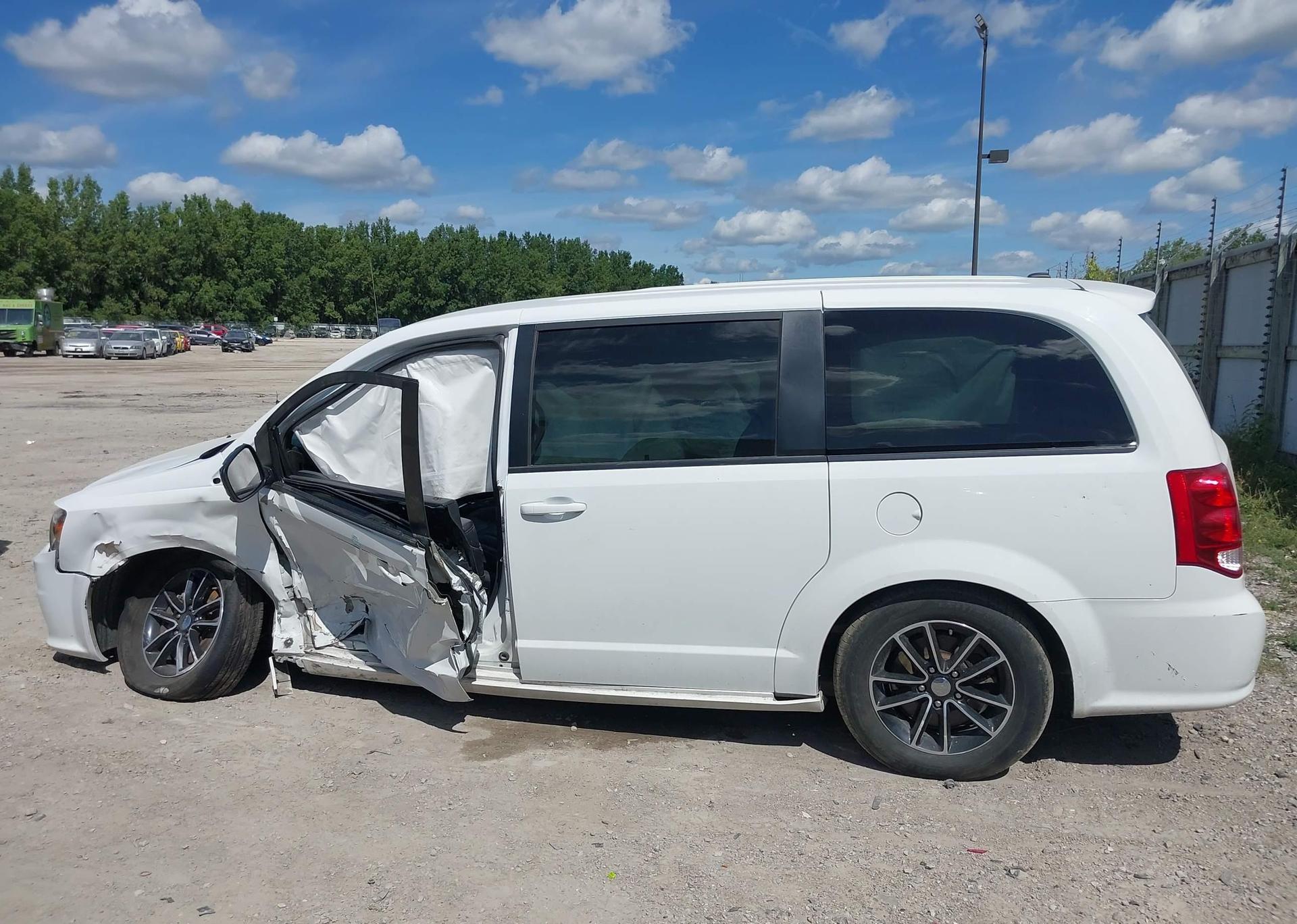 2019 DODGE GRAND CARAVAN GT