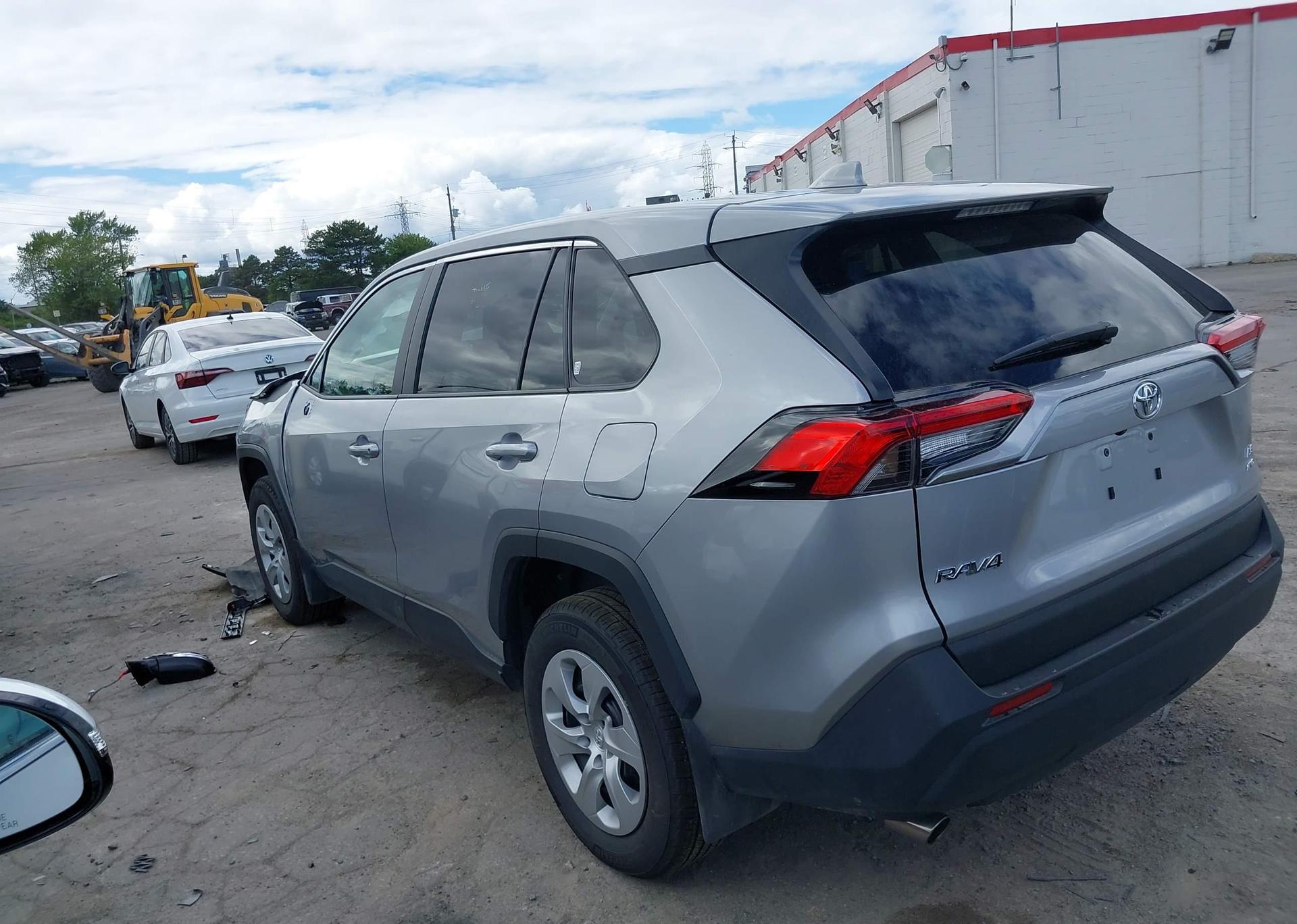 2025 TOYOTA RAV4 LE