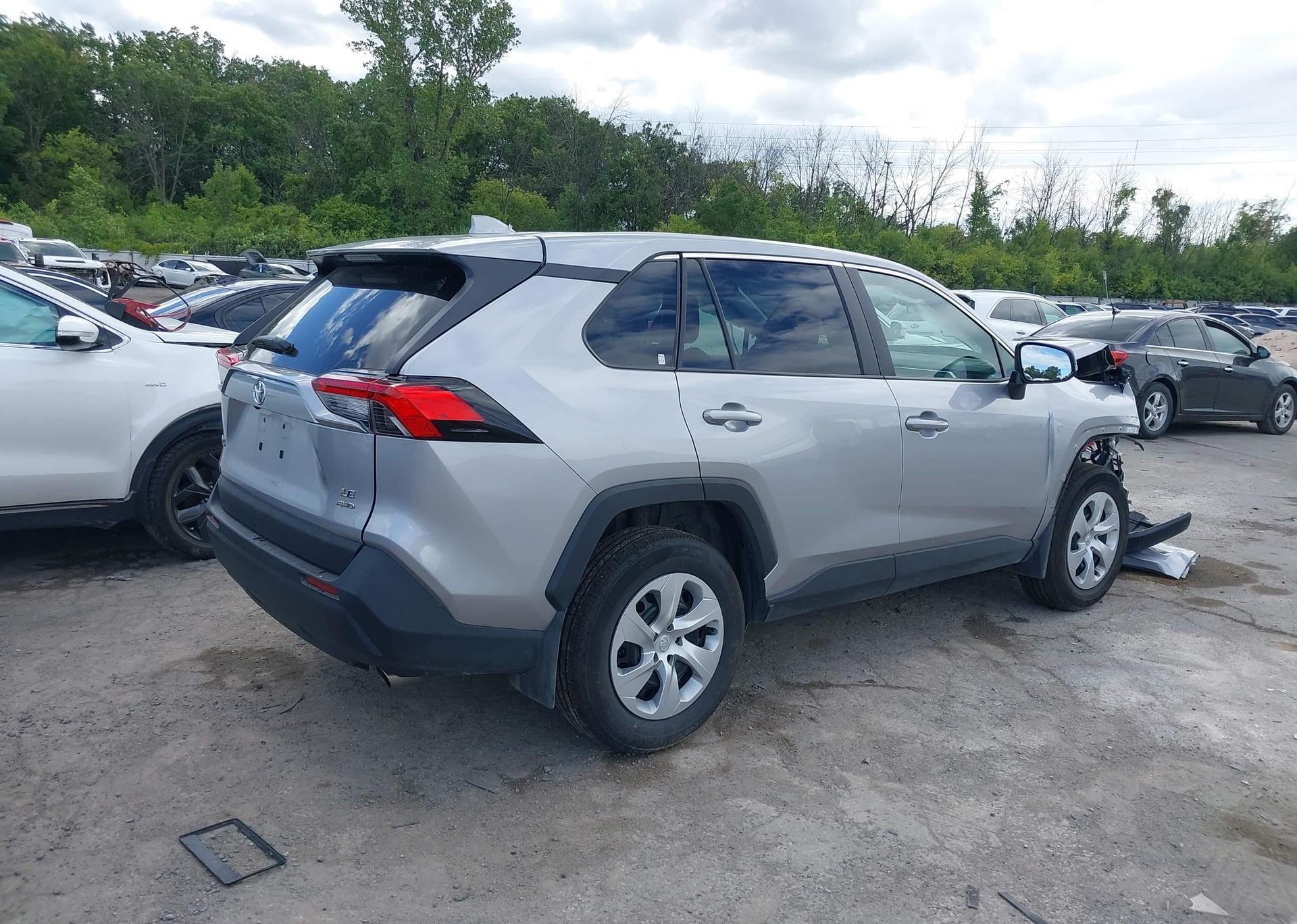 2025 TOYOTA RAV4 LE