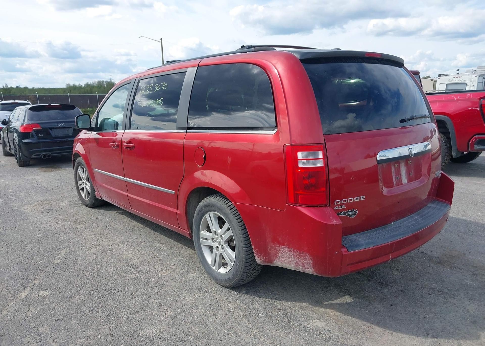 2010 DODGE GRAND CARAVAN SE