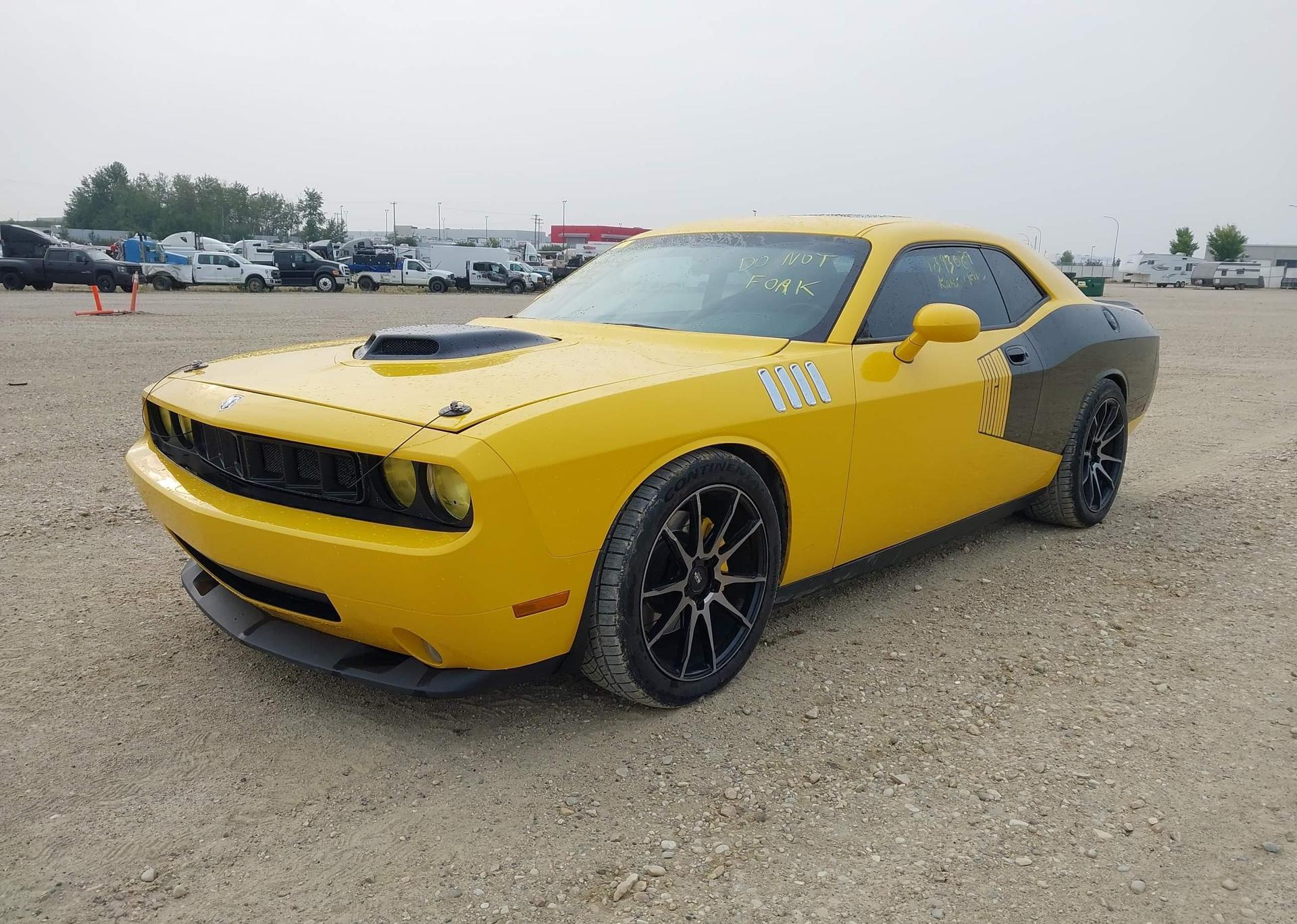 2010 DODGE CHALLENGER SRT-8
