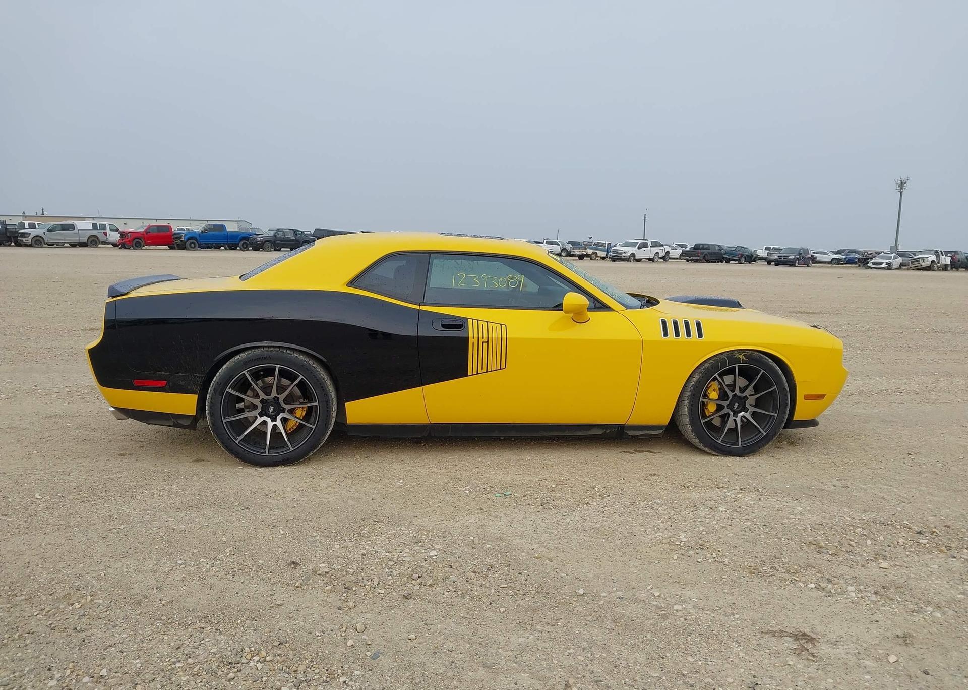 2010 DODGE CHALLENGER SRT-8