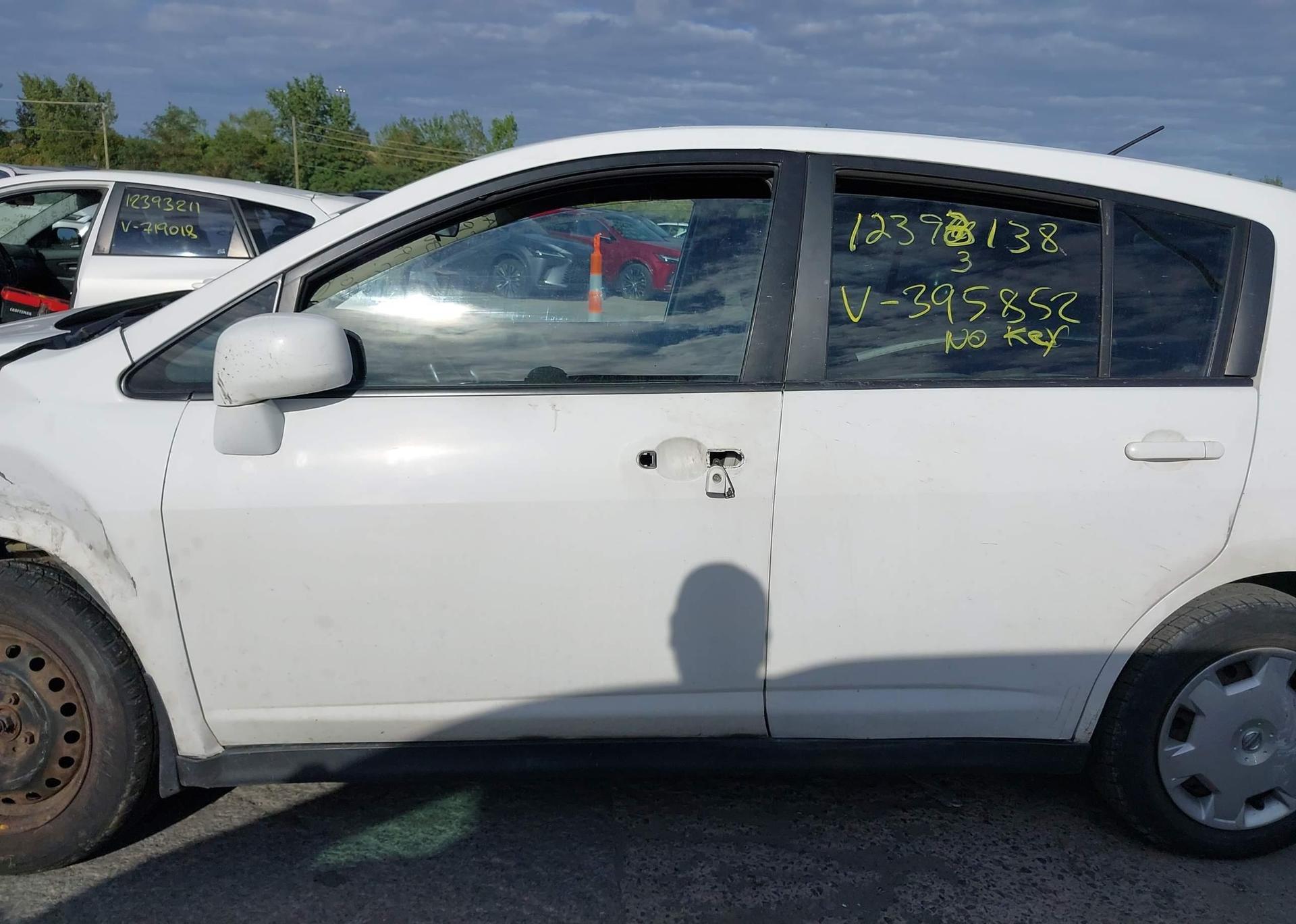2008 NISSAN VERSA S