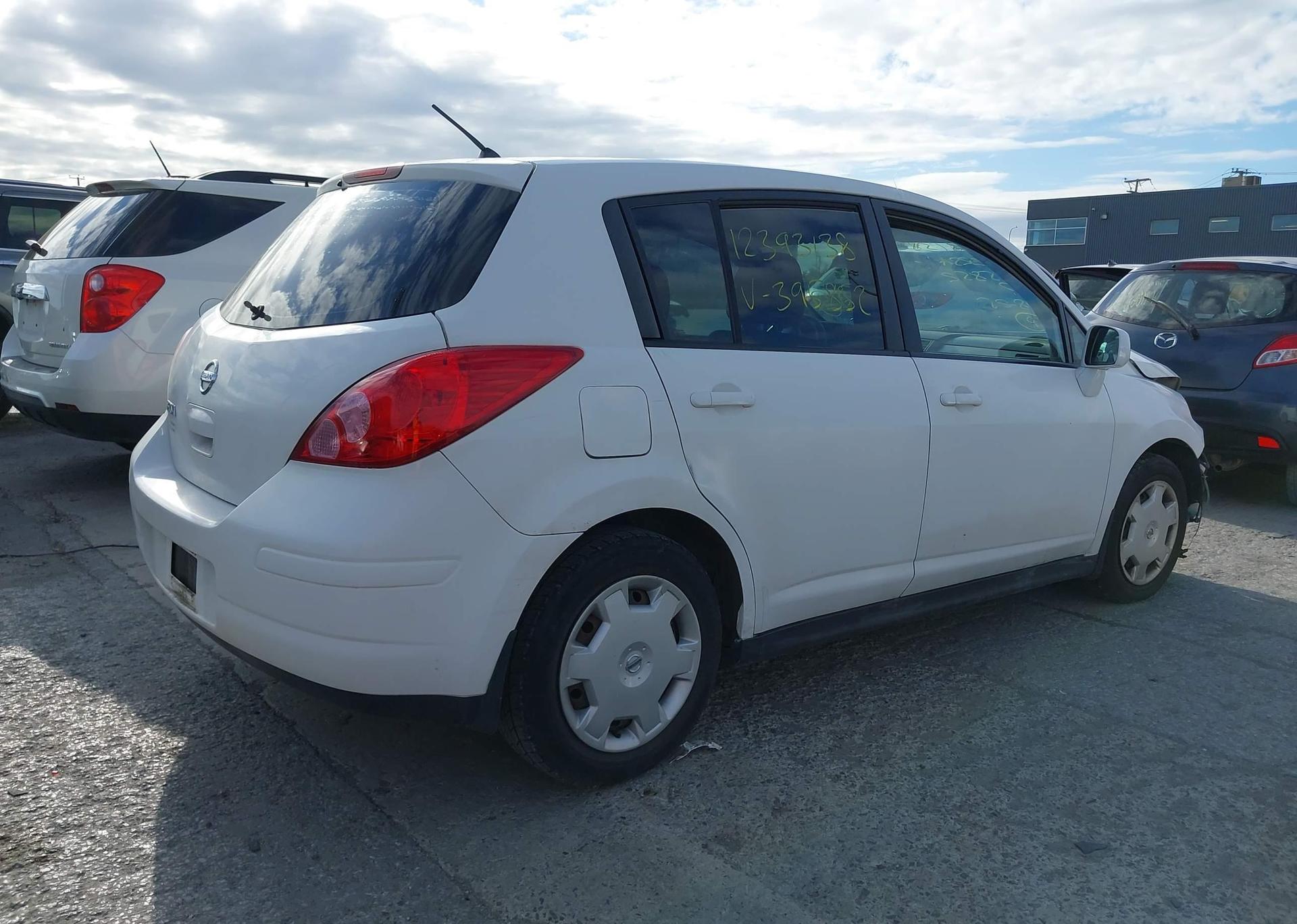2008 NISSAN VERSA S