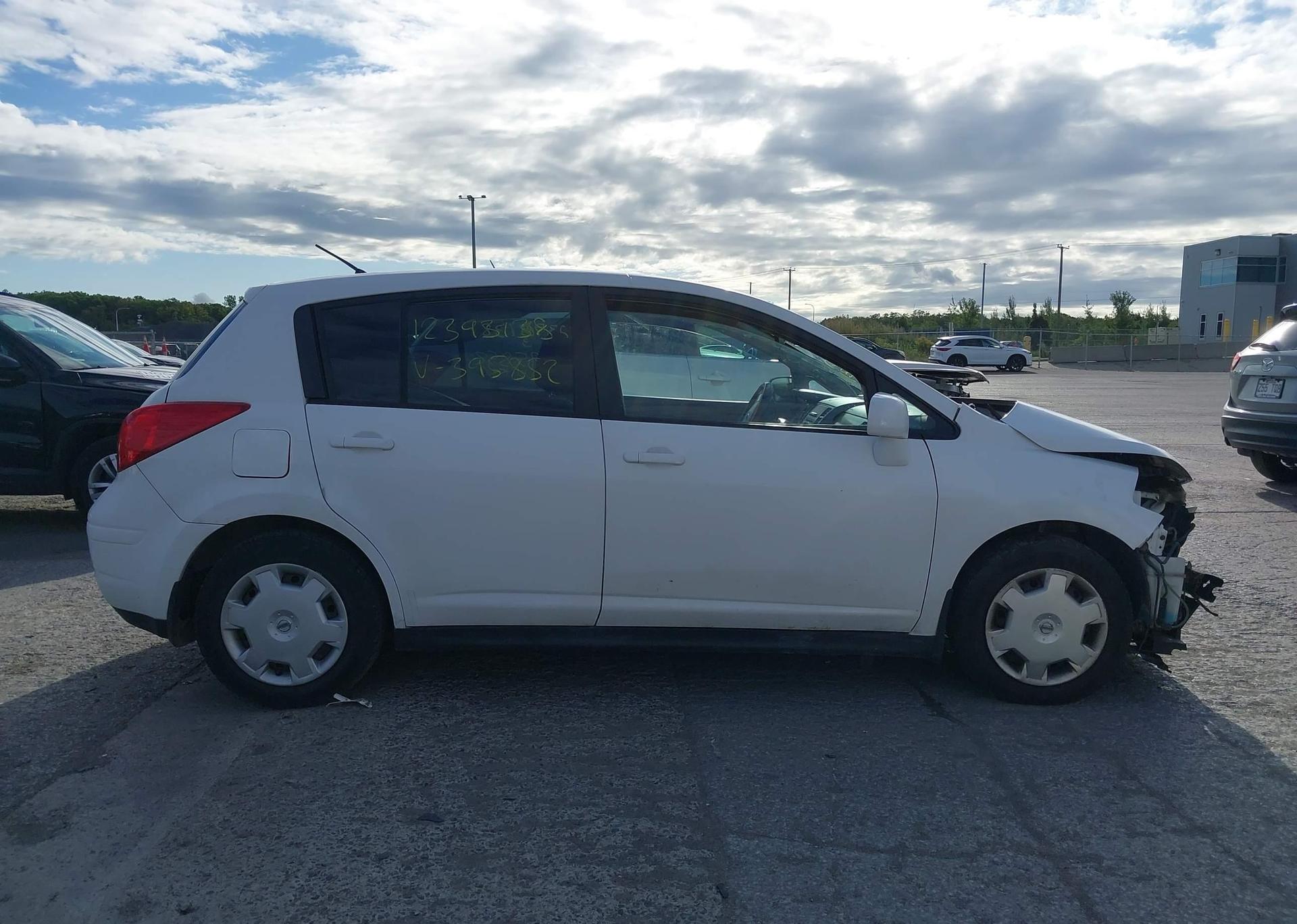 2008 NISSAN VERSA S