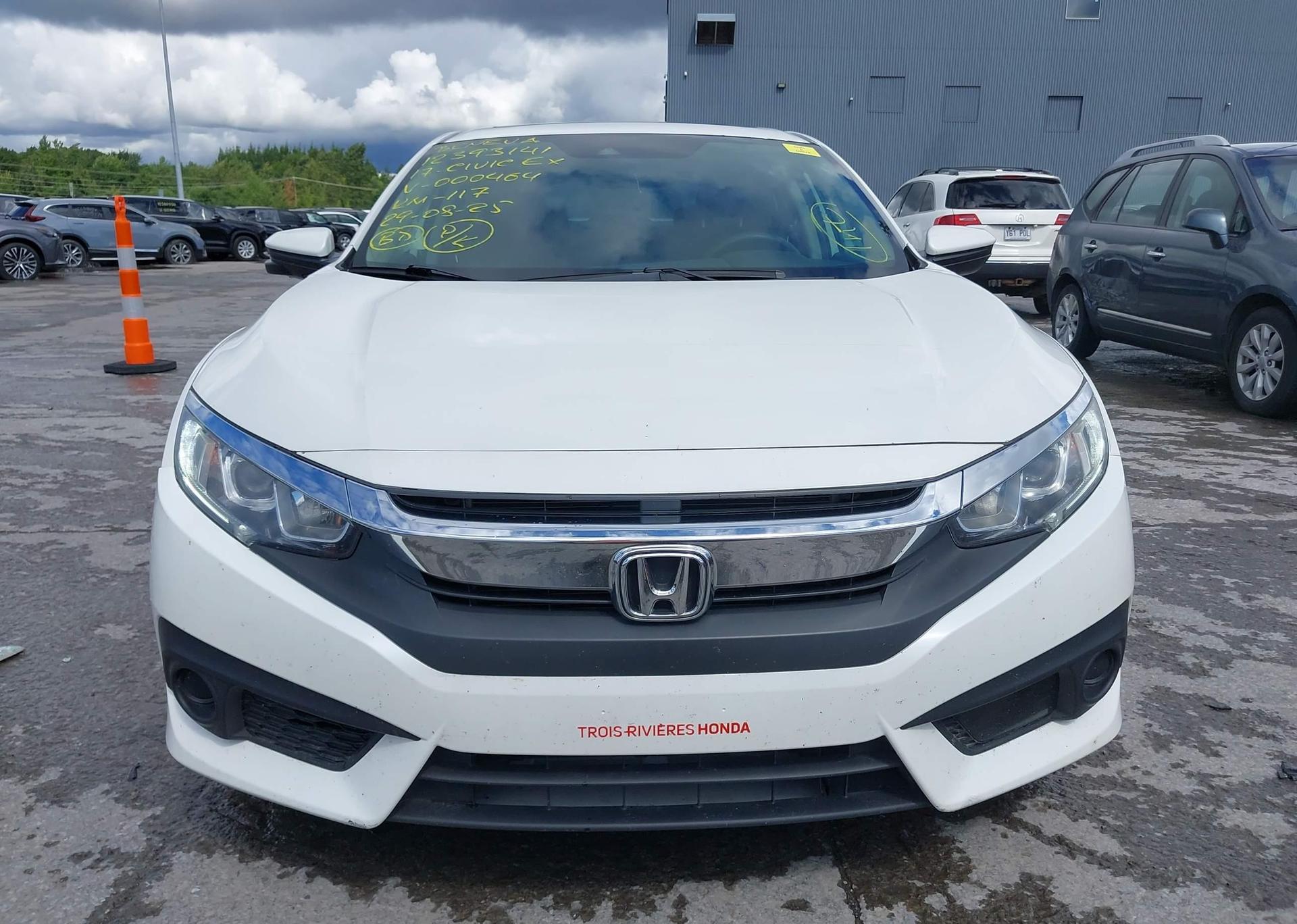 2017 HONDA CIVIC EX