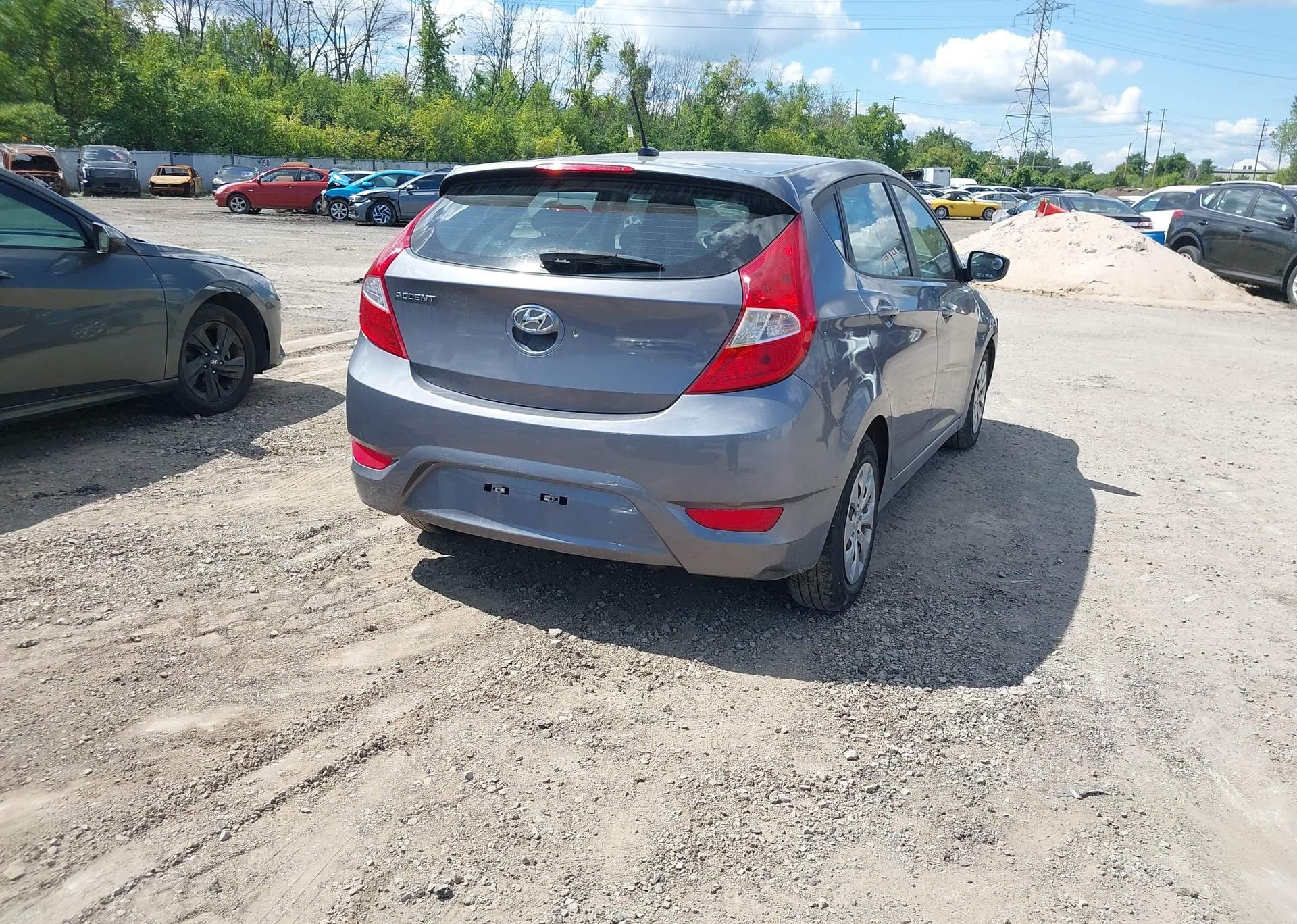 2017 HYUNDAI ACCENT SE