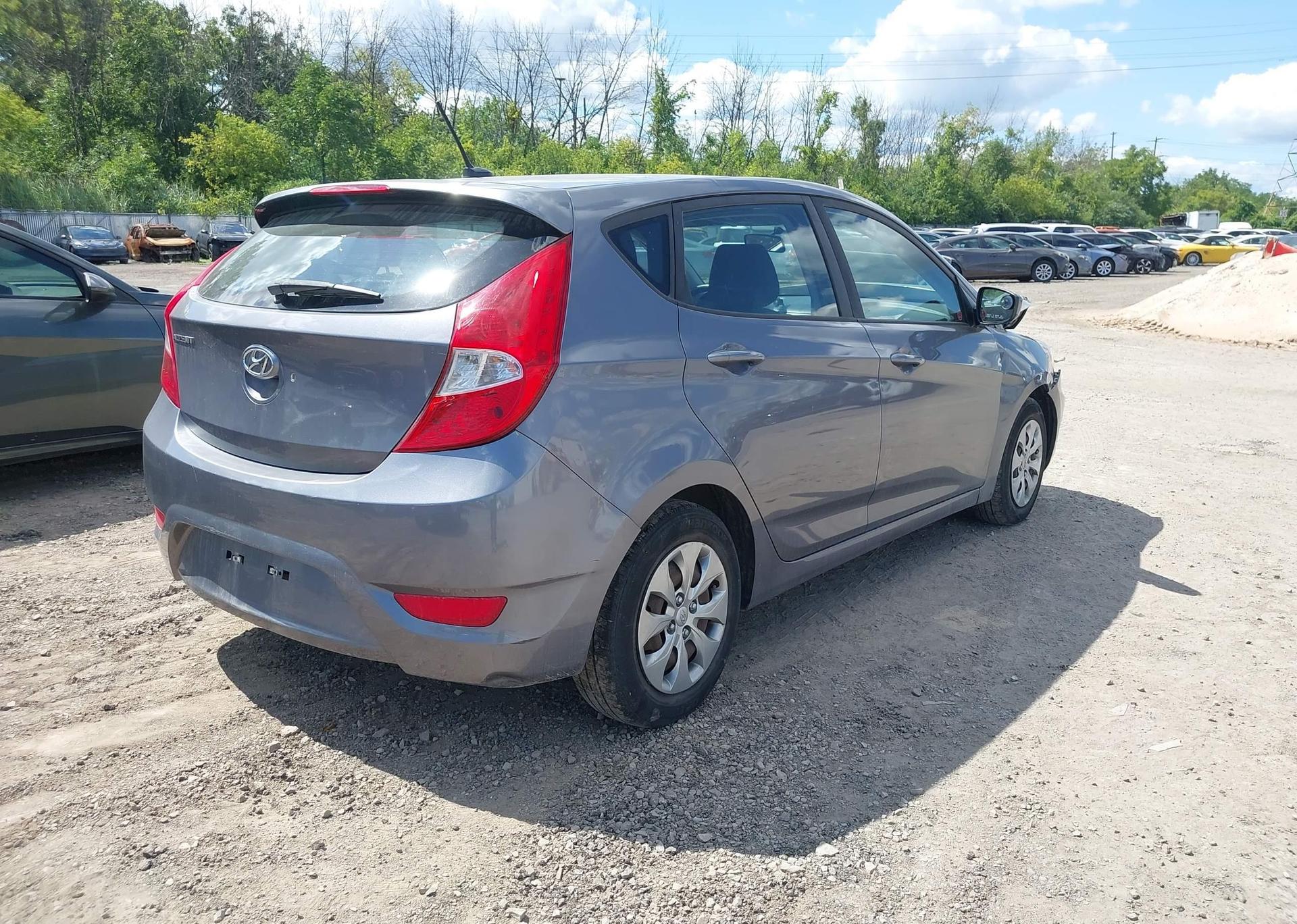 2017 HYUNDAI ACCENT SE