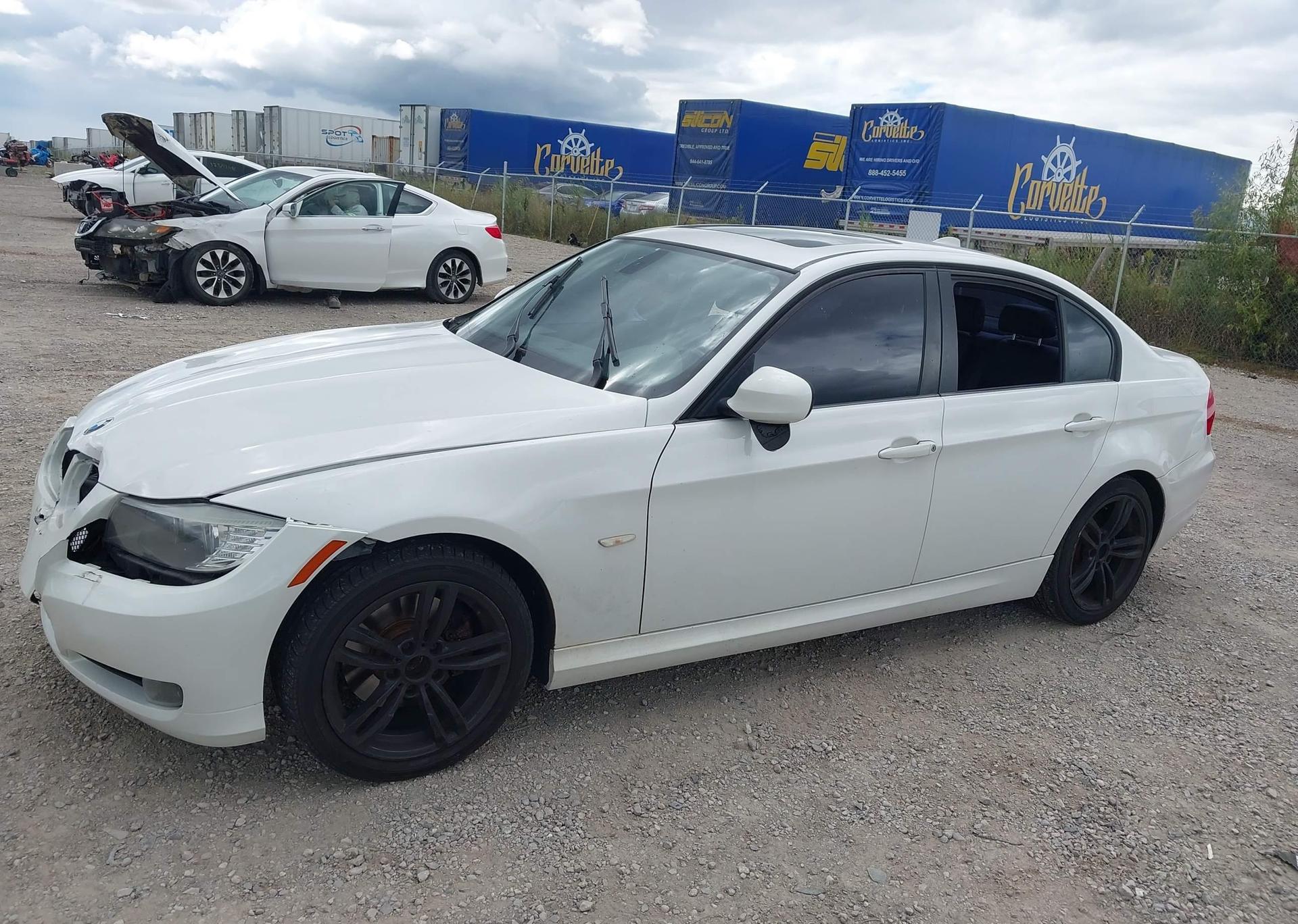 2011 BMW 323I