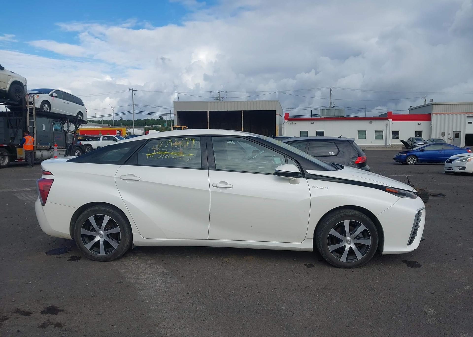 2018 TOYOTA MIRAI