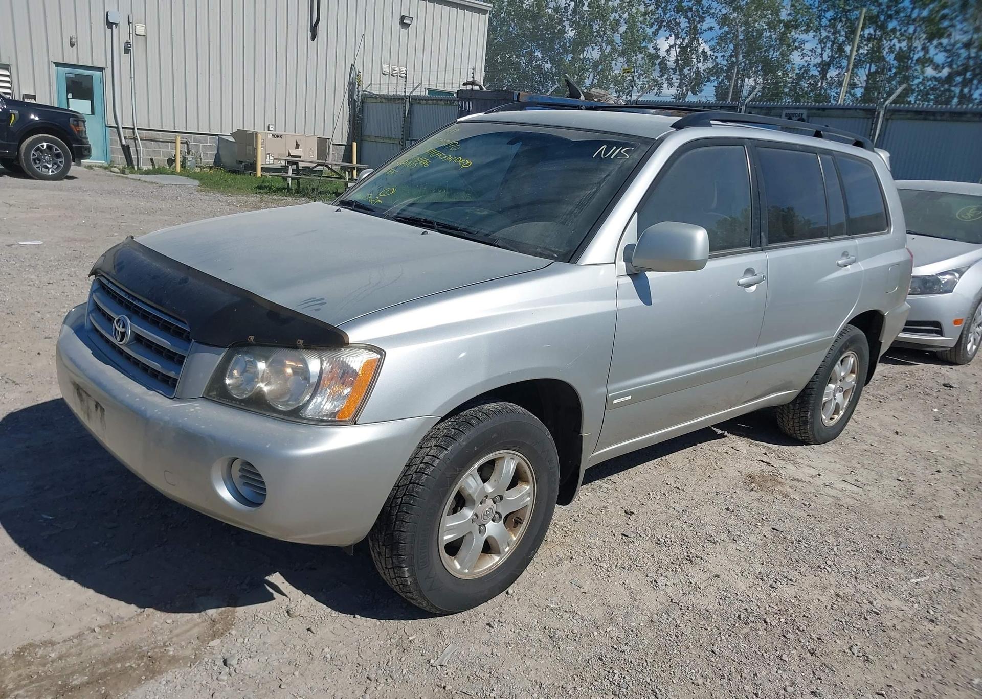 2003 TOYOTA GRAND HIGHLANDER