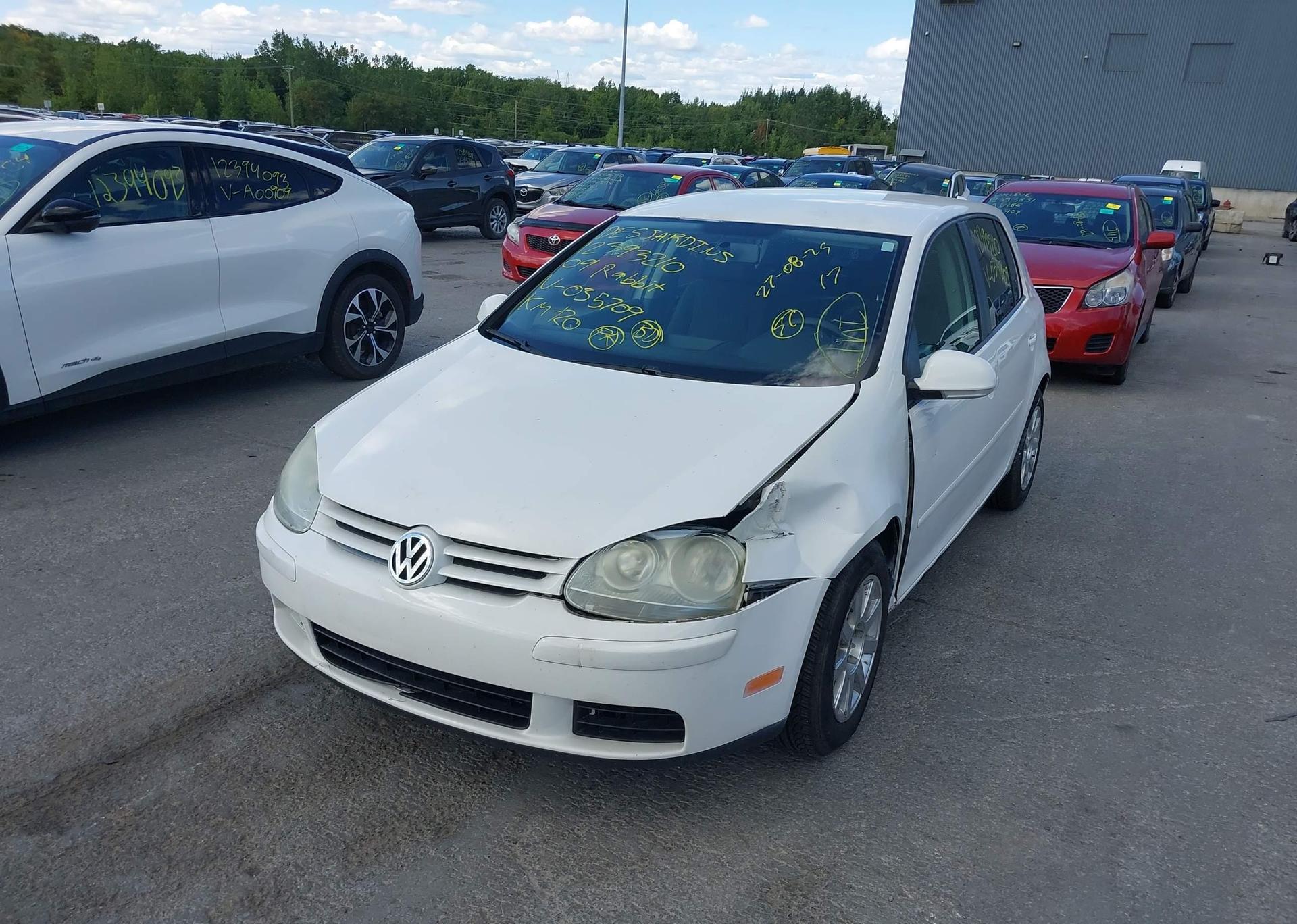 2009 VOLKSWAGEN RABBIT 5-DOOR COMFORTLINE