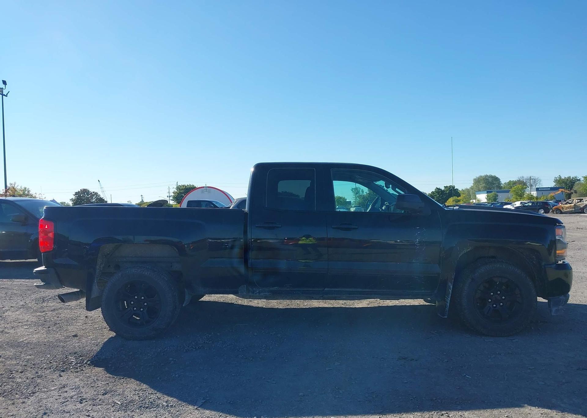 2017 CHEVROLET SILVERADO 1500 1LT