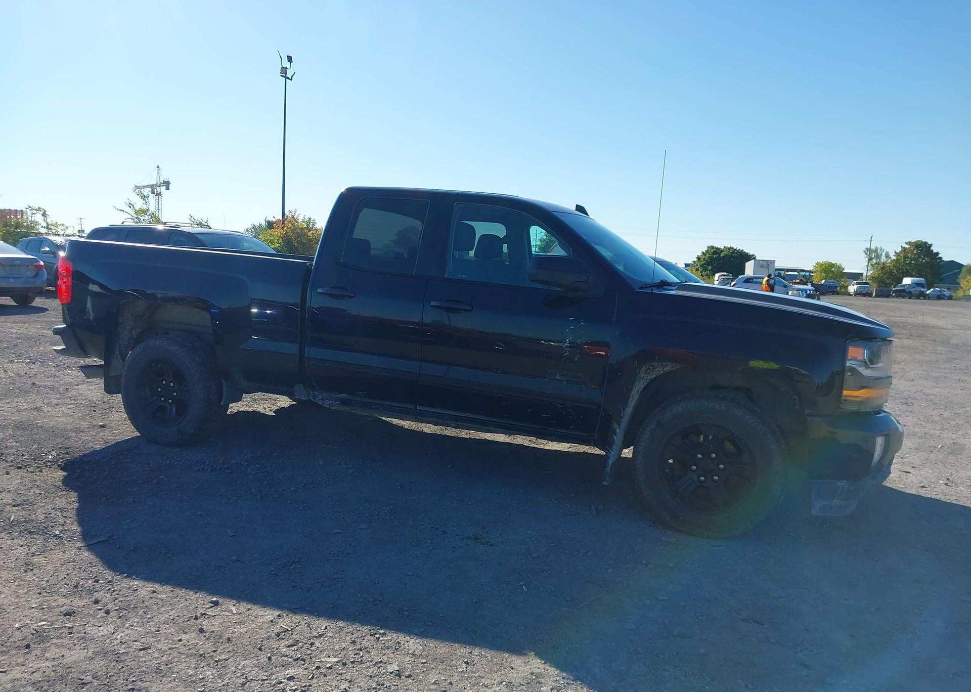 2017 CHEVROLET SILVERADO 1500 1LT