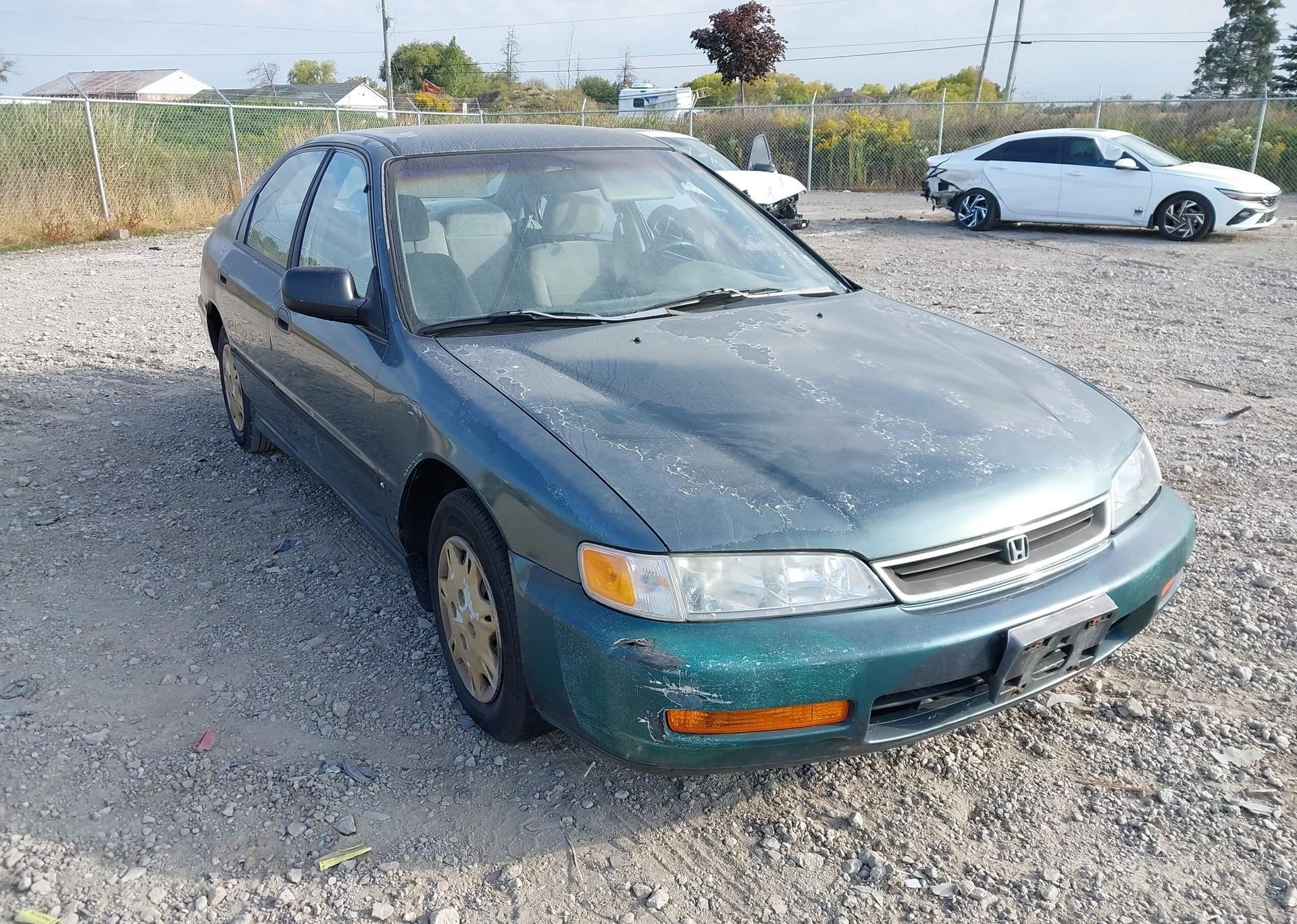 1997 HONDA ACCORD LX