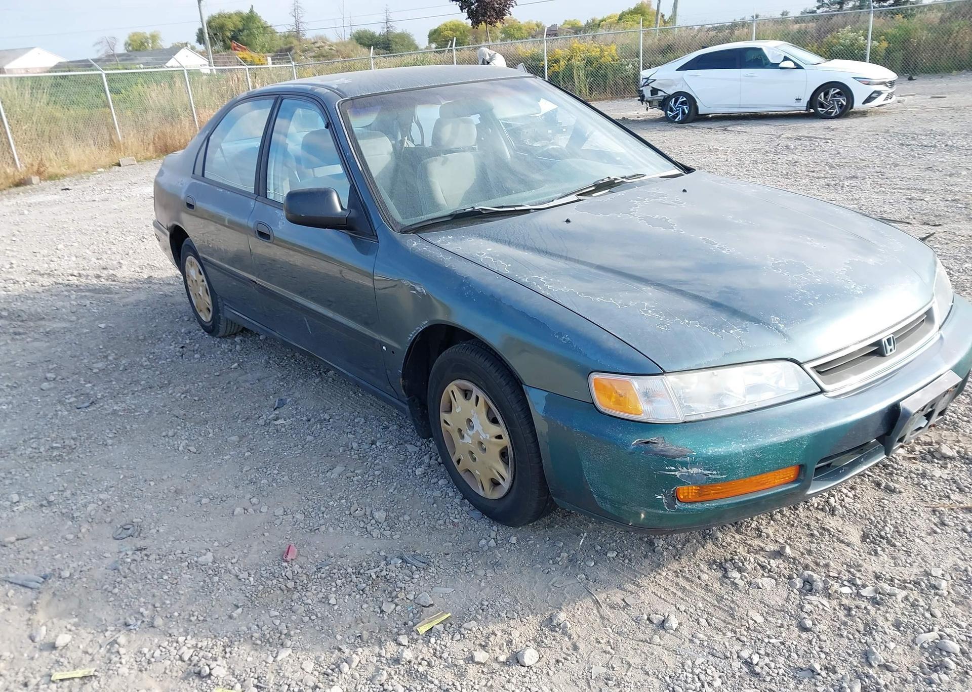 1997 HONDA ACCORD LX