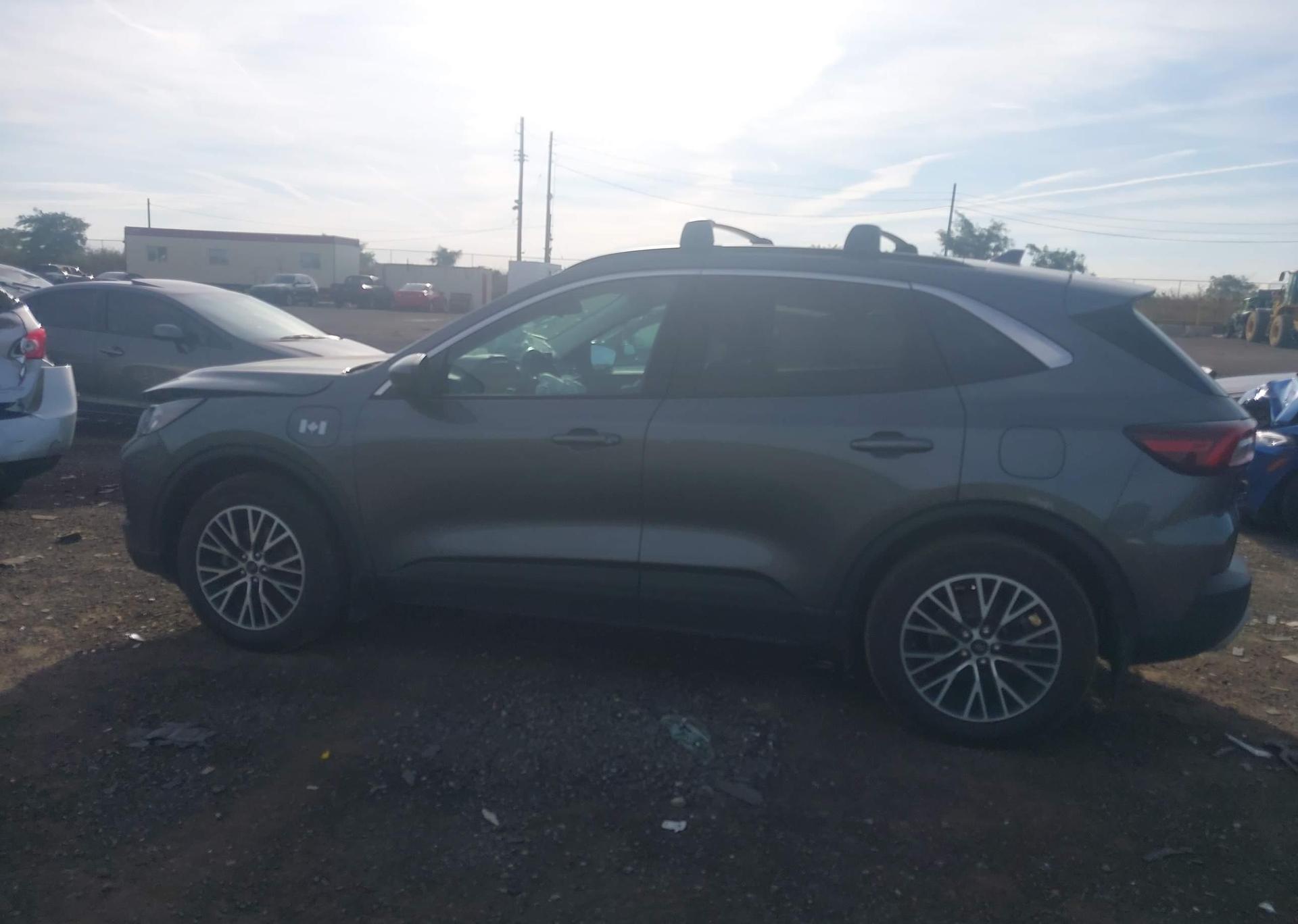 2023 FORD ESCAPE PHEV