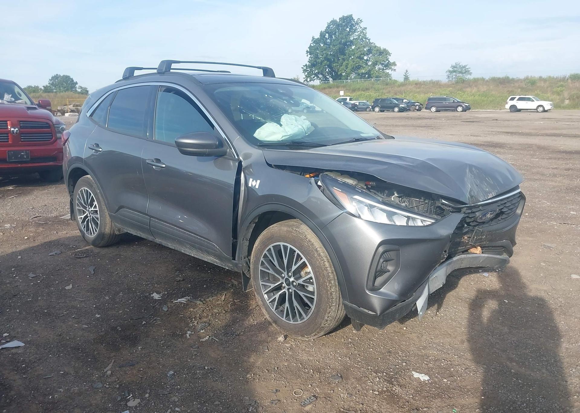 2023 FORD ESCAPE PHEV