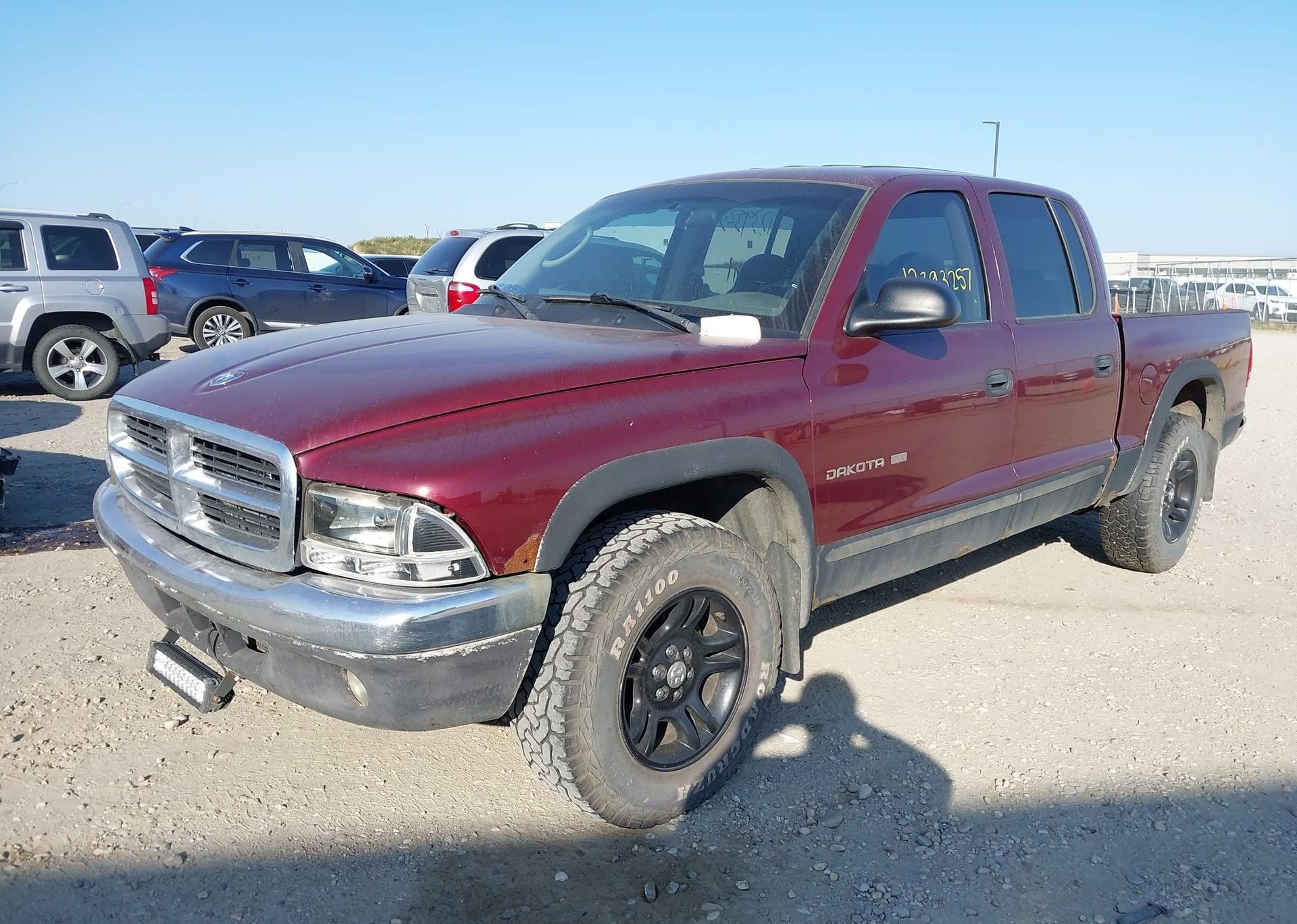 2002 DODGE DAKOTA QUAD SLT