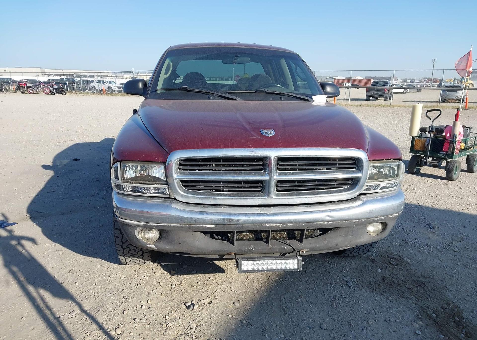 2002 DODGE DAKOTA QUAD SLT