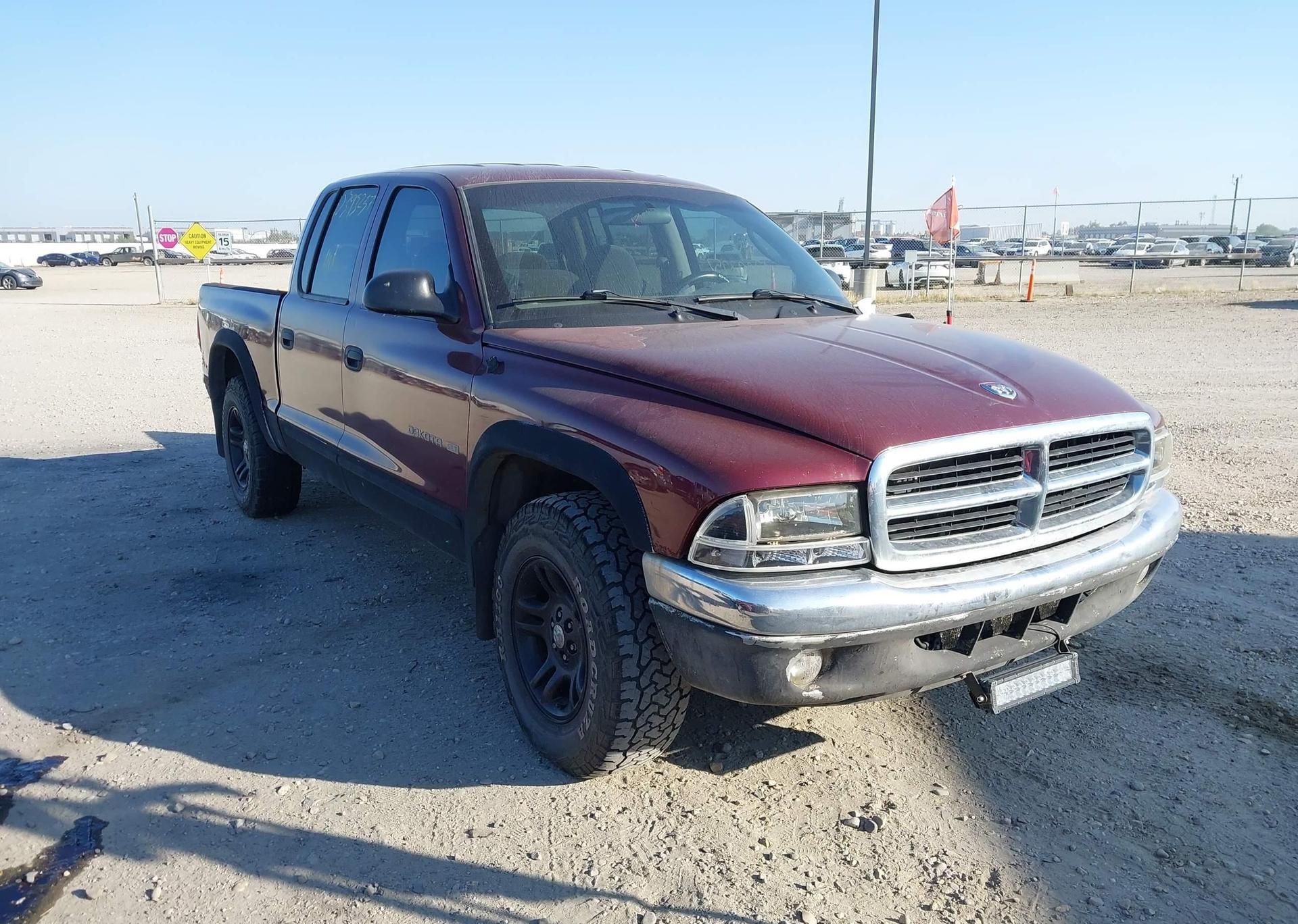 2002 DODGE DAKOTA QUAD SLT