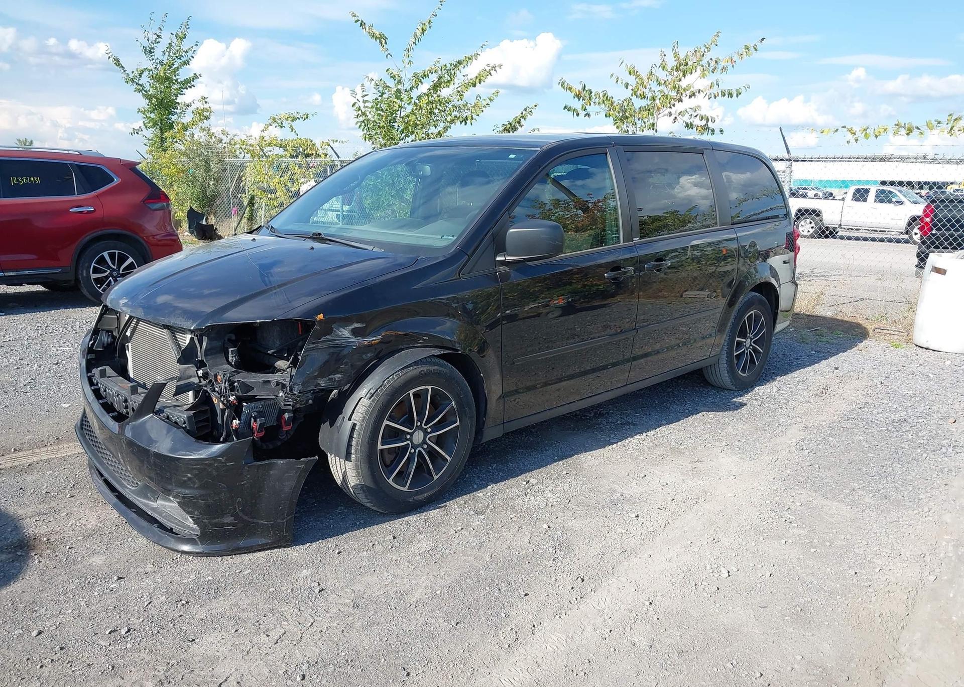 2014 DODGE GRAND CARAVAN SE