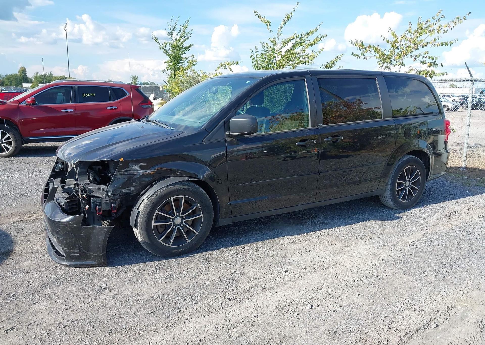 2014 DODGE GRAND CARAVAN SE