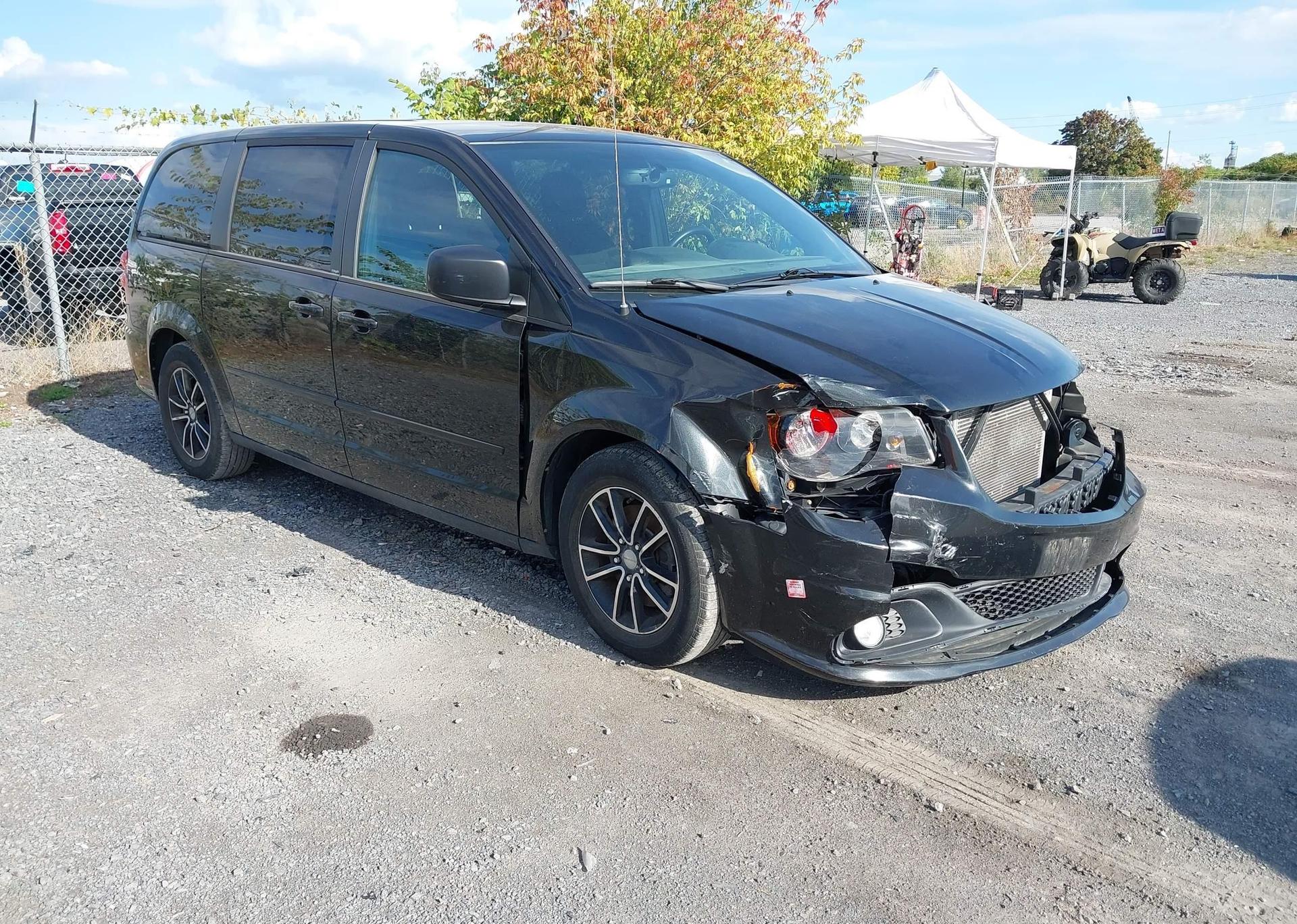 2014 DODGE GRAND CARAVAN SE