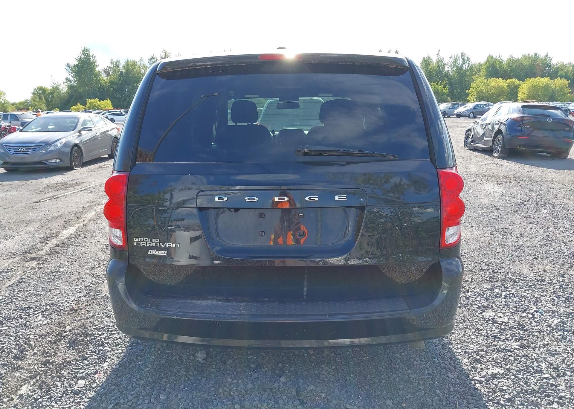 2014 DODGE GRAND CARAVAN SE