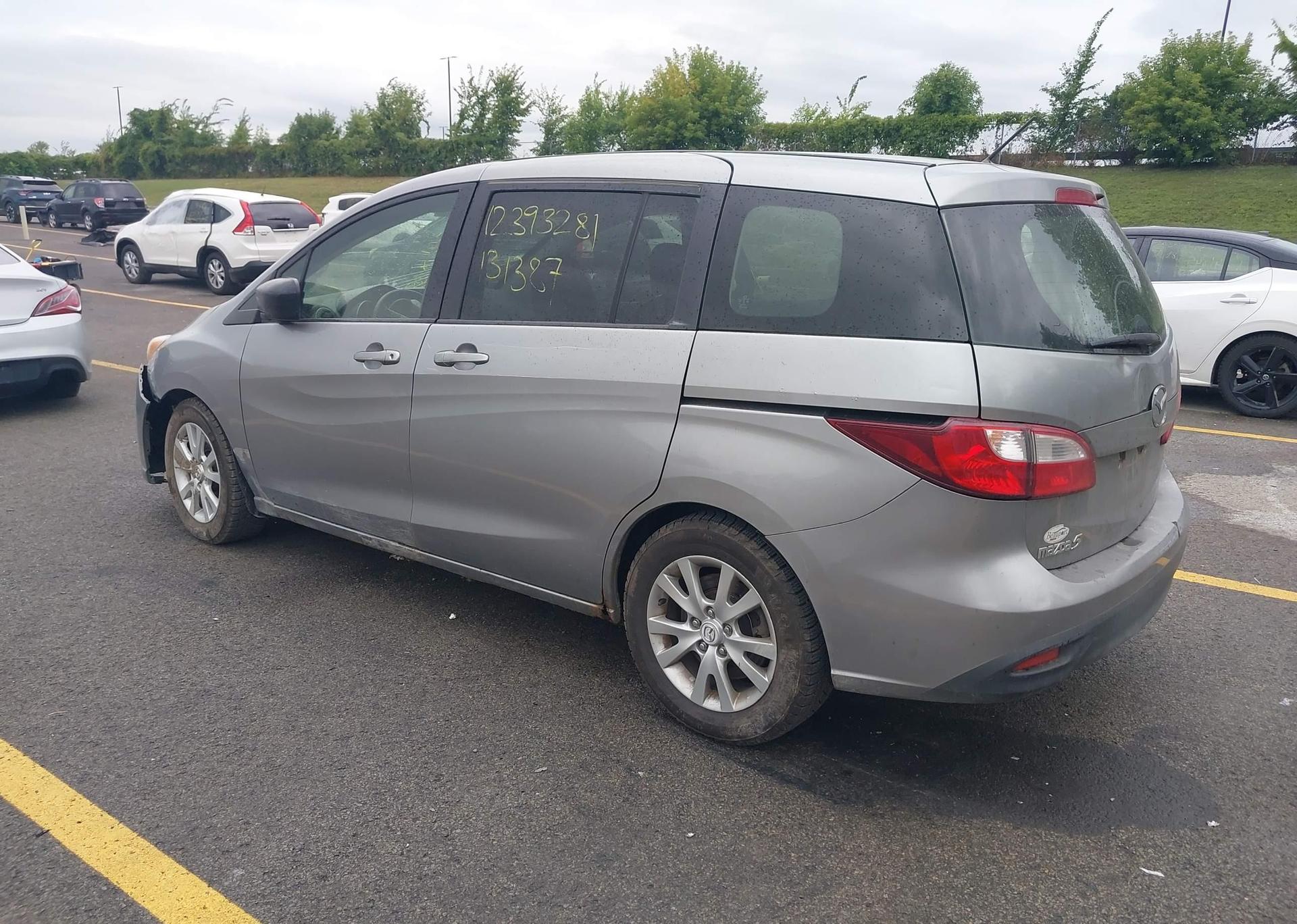 2012 MAZDA MAZDA5