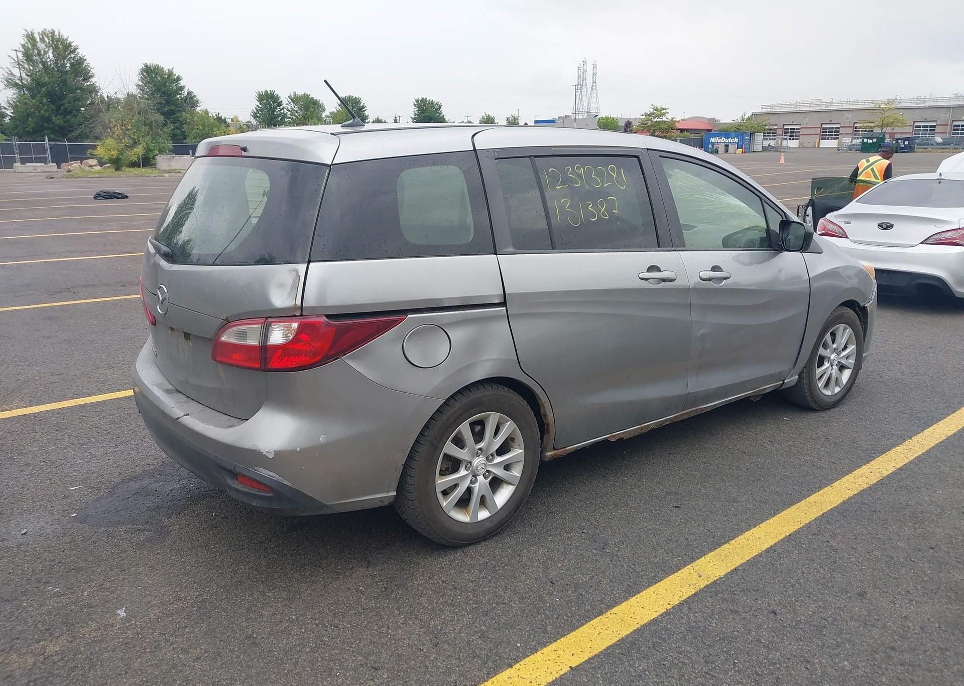 2012 MAZDA MAZDA5