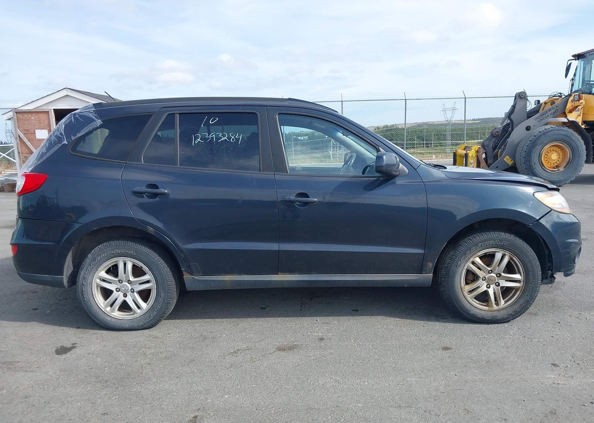 2010 HYUNDAI SANTA FE GL 3.5