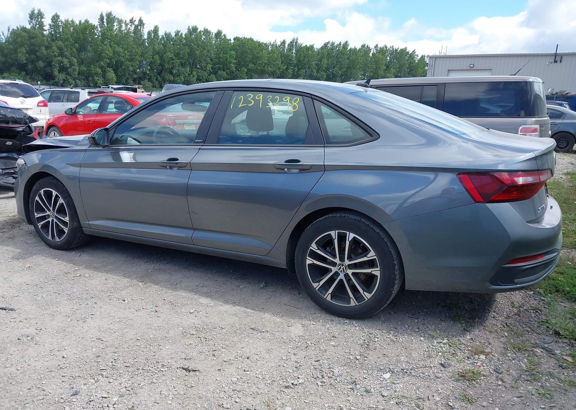 2024 VOLKSWAGEN JETTA COMFORTLINE