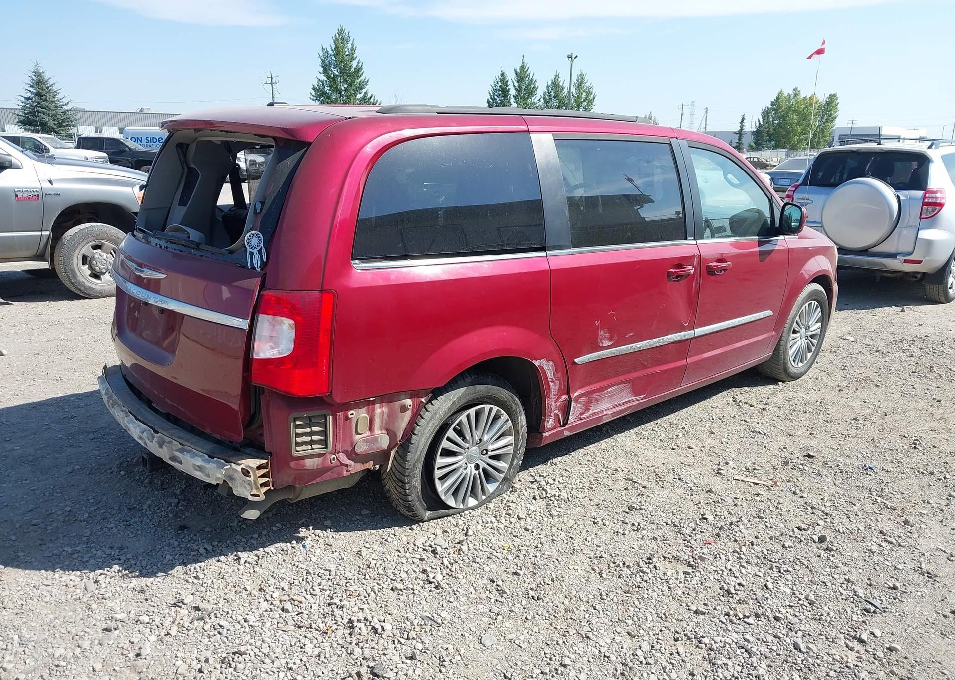 2014 CHRYSLER TOWN & COUNTRY TOURING L