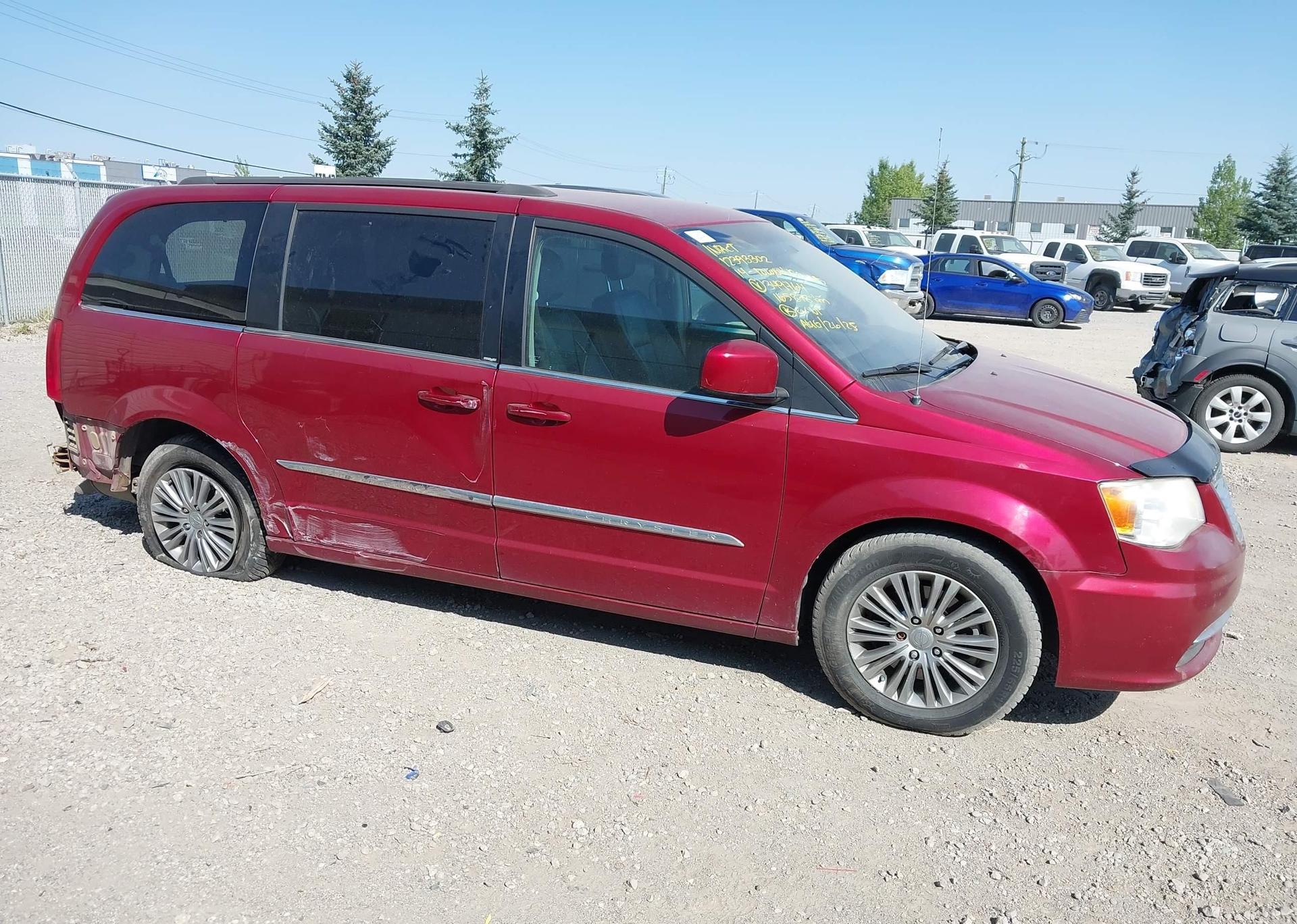 2014 CHRYSLER TOWN & COUNTRY TOURING L