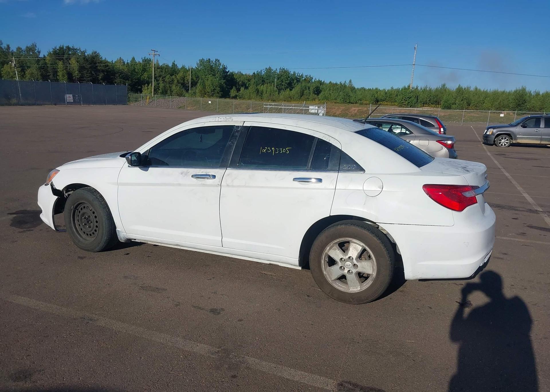 2014 CHRYSLER 200 LIMITED