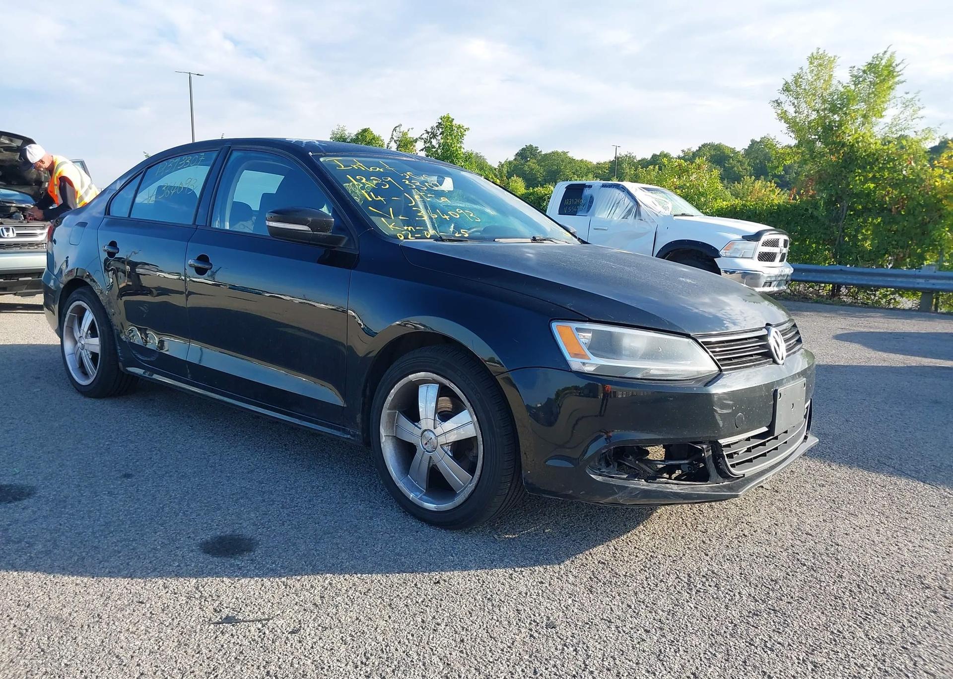 2014 VOLKSWAGEN JETTA