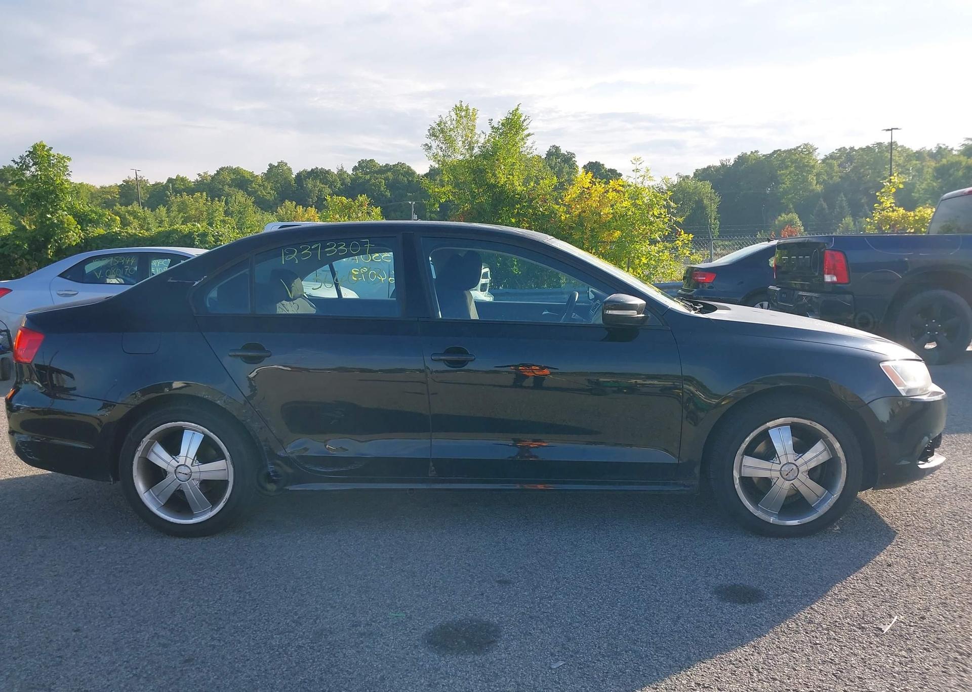 2014 VOLKSWAGEN JETTA