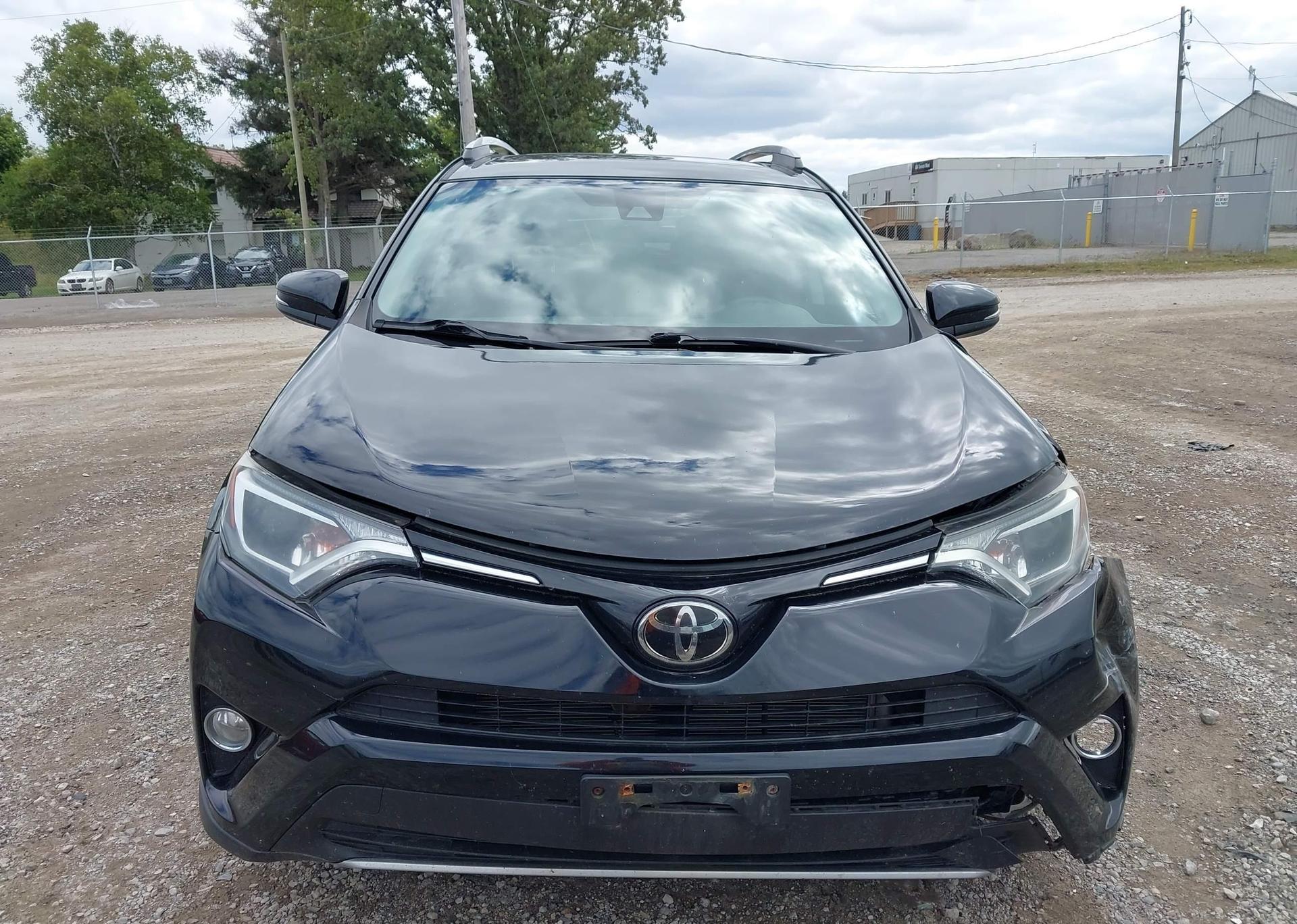 2018 TOYOTA RAV4 XLE