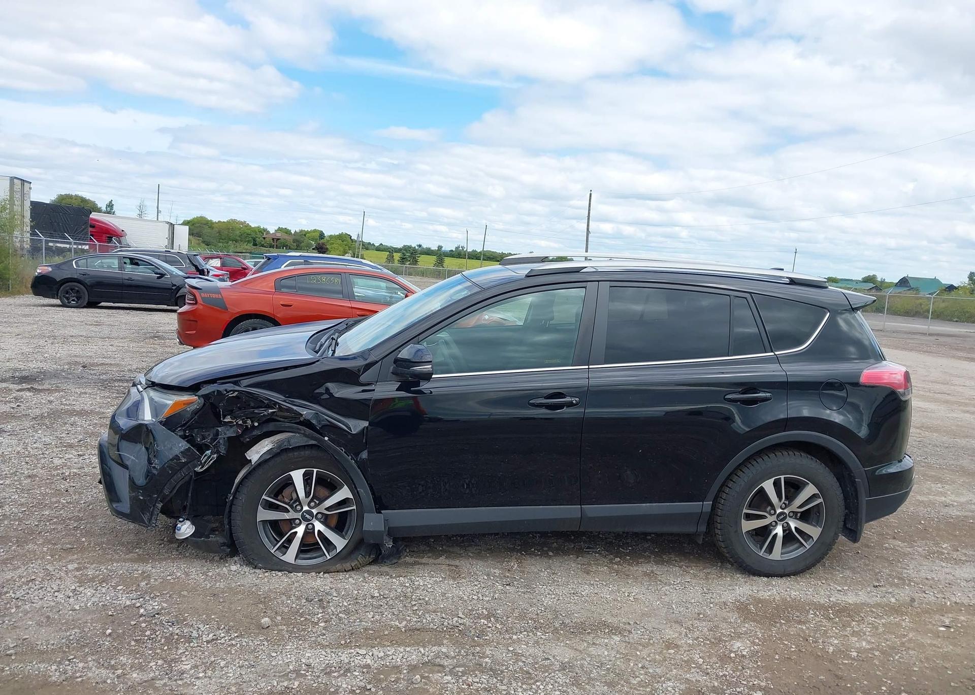 2018 TOYOTA RAV4 XLE