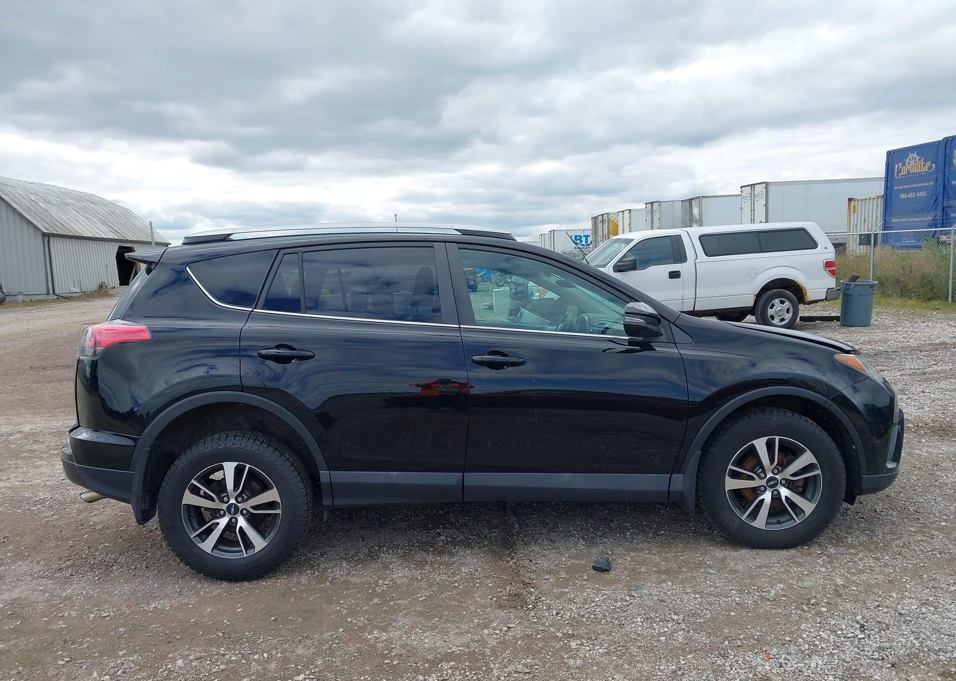 2018 TOYOTA RAV4 XLE