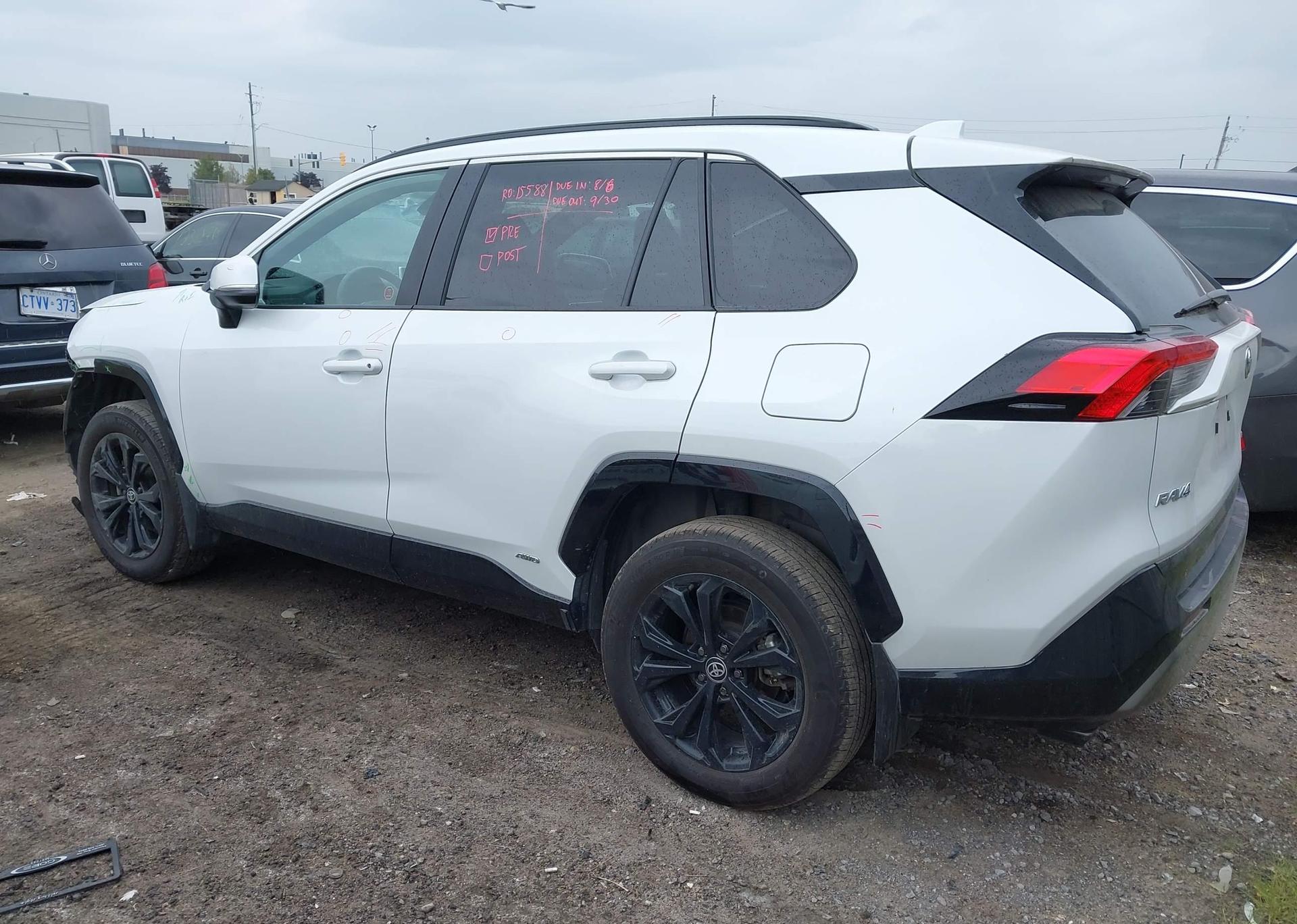 2024 TOYOTA RAV4 HYBRID SE