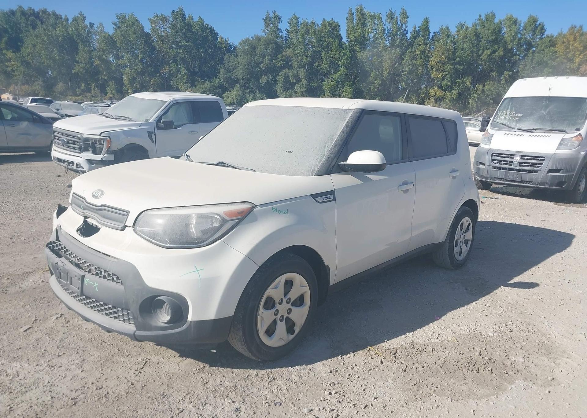 2017 KIA SOUL LX