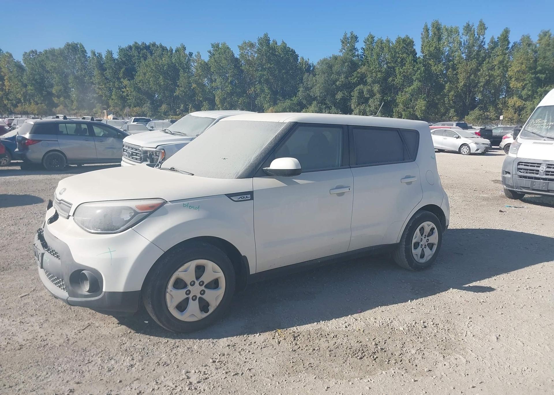 2017 KIA SOUL LX