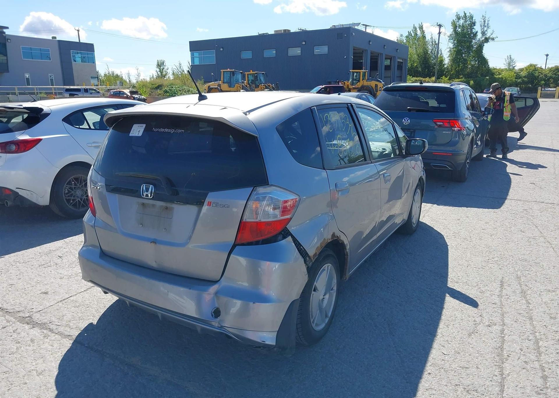 2009 HONDA FIT LX