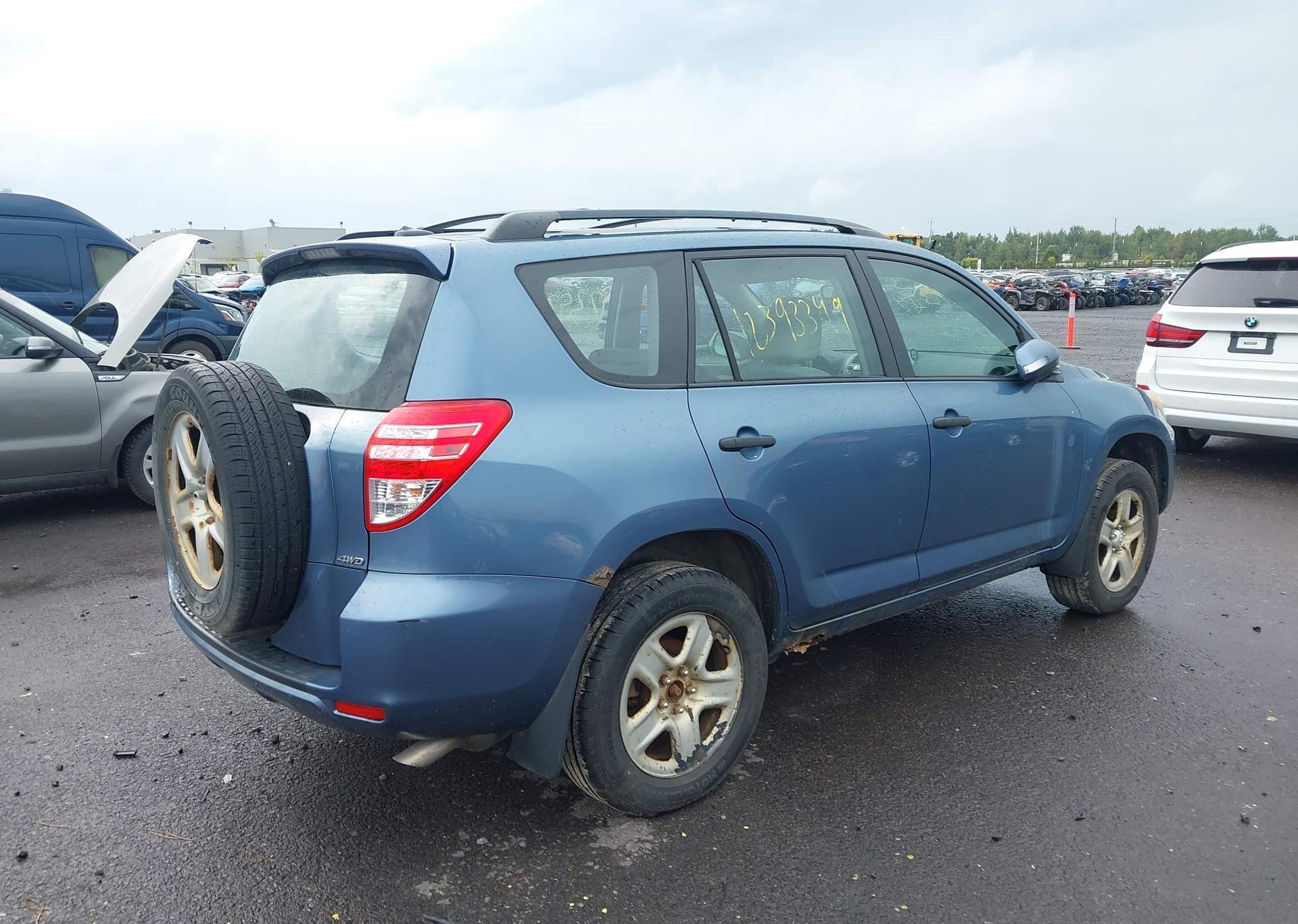 2011 TOYOTA RAV4