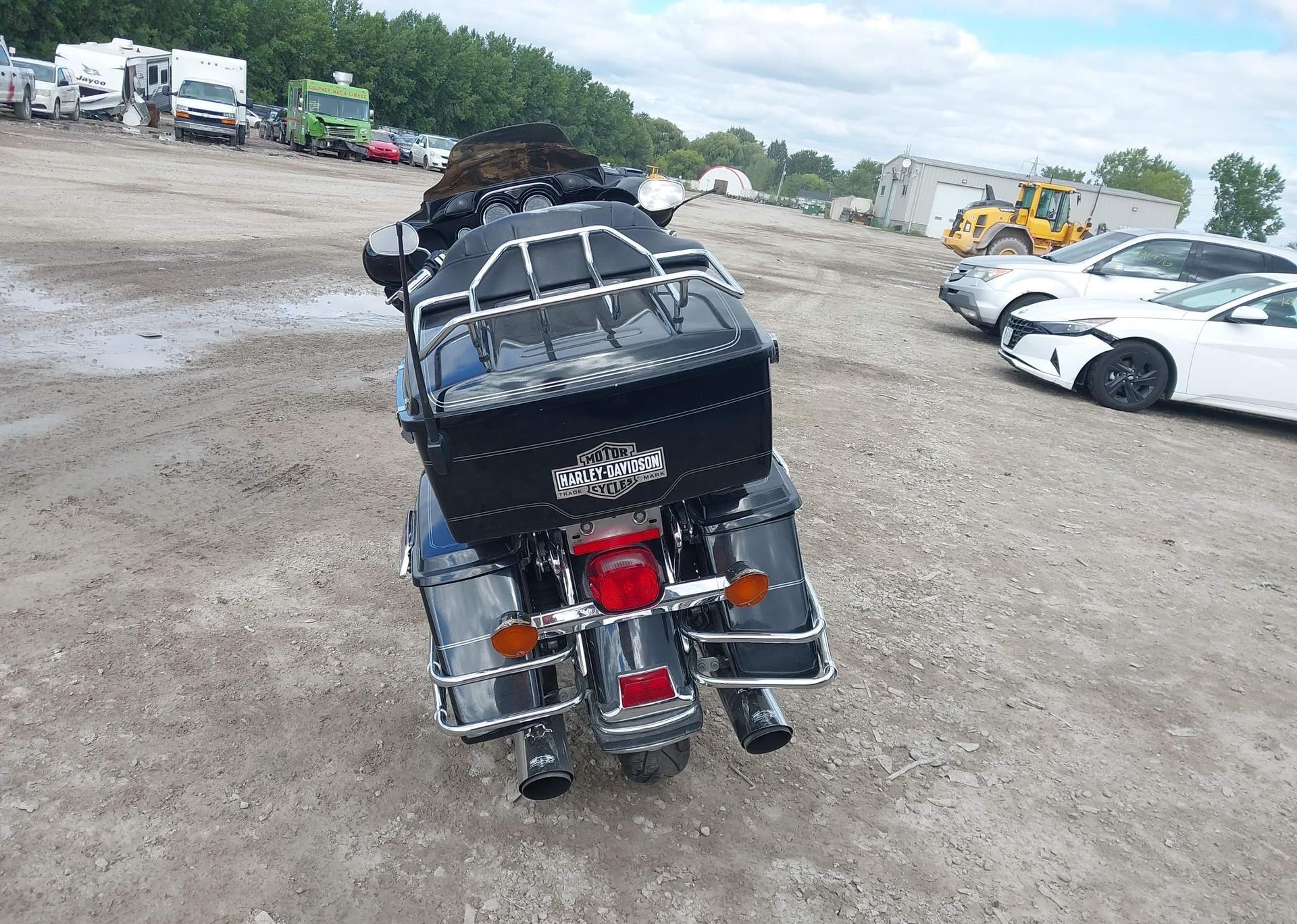 2004 HARLEY-DAVIDSON FLHTCUI