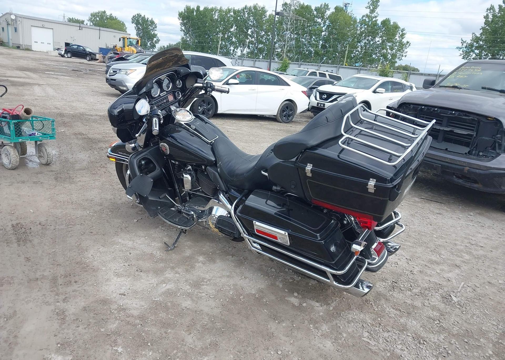 2004 HARLEY-DAVIDSON FLHTCUI