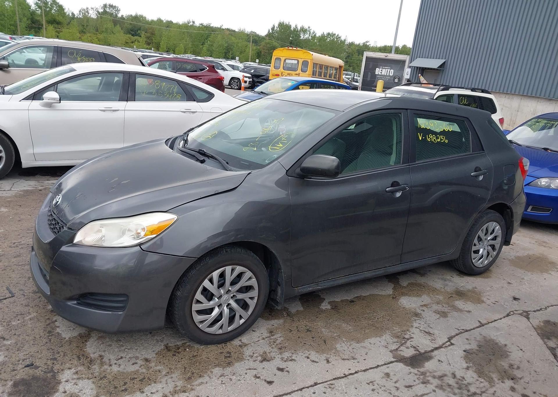 2011 TOYOTA MATRIX
